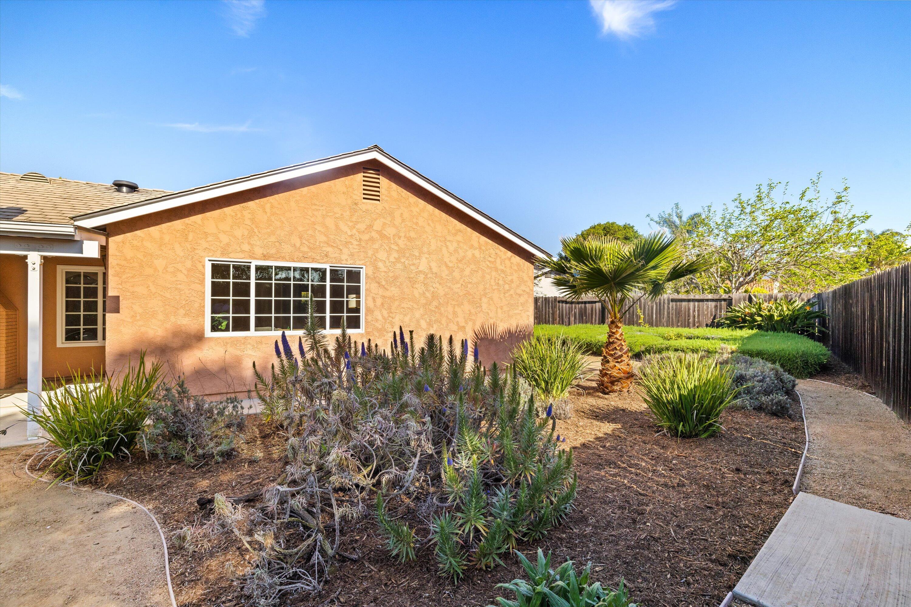 5225 Cadiz Court