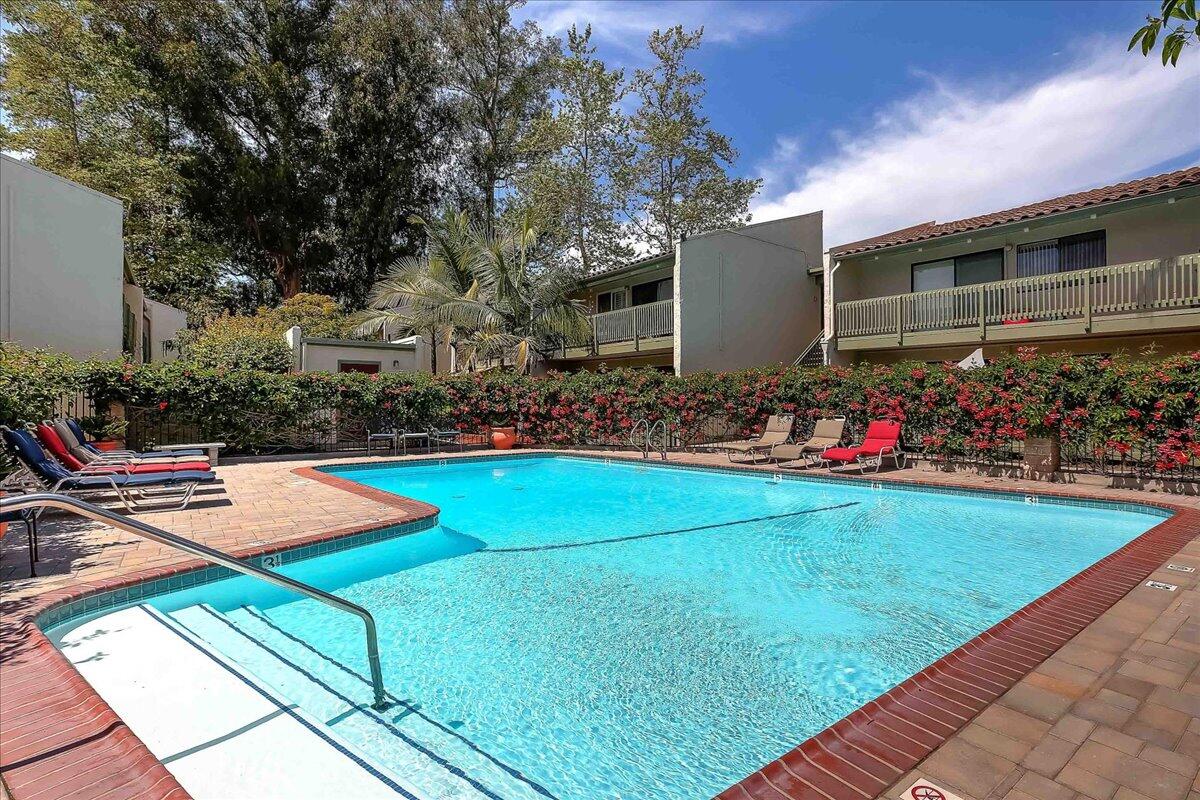5510 Armitos Avenue Unit 6