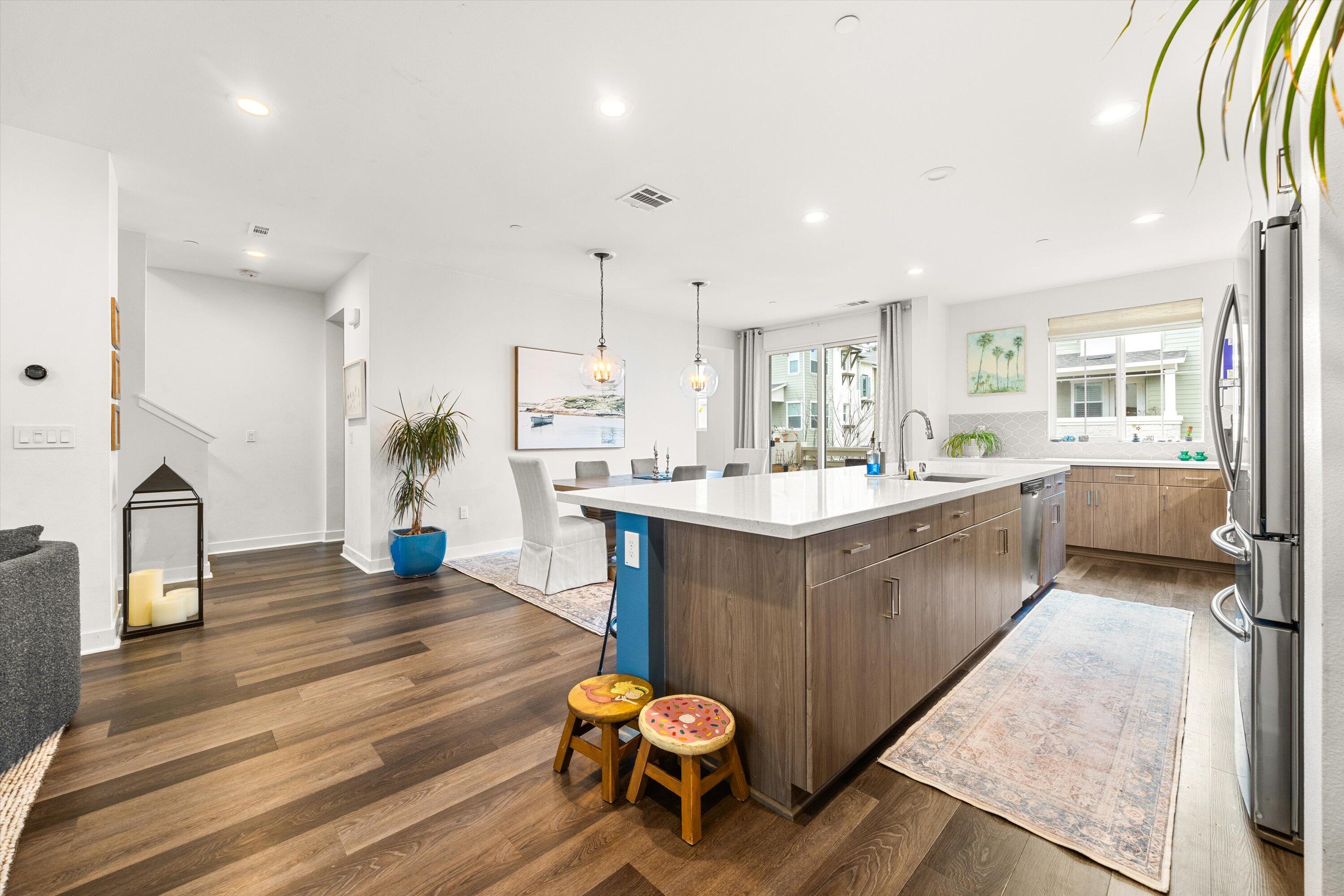 5685 Surfrider Way 104