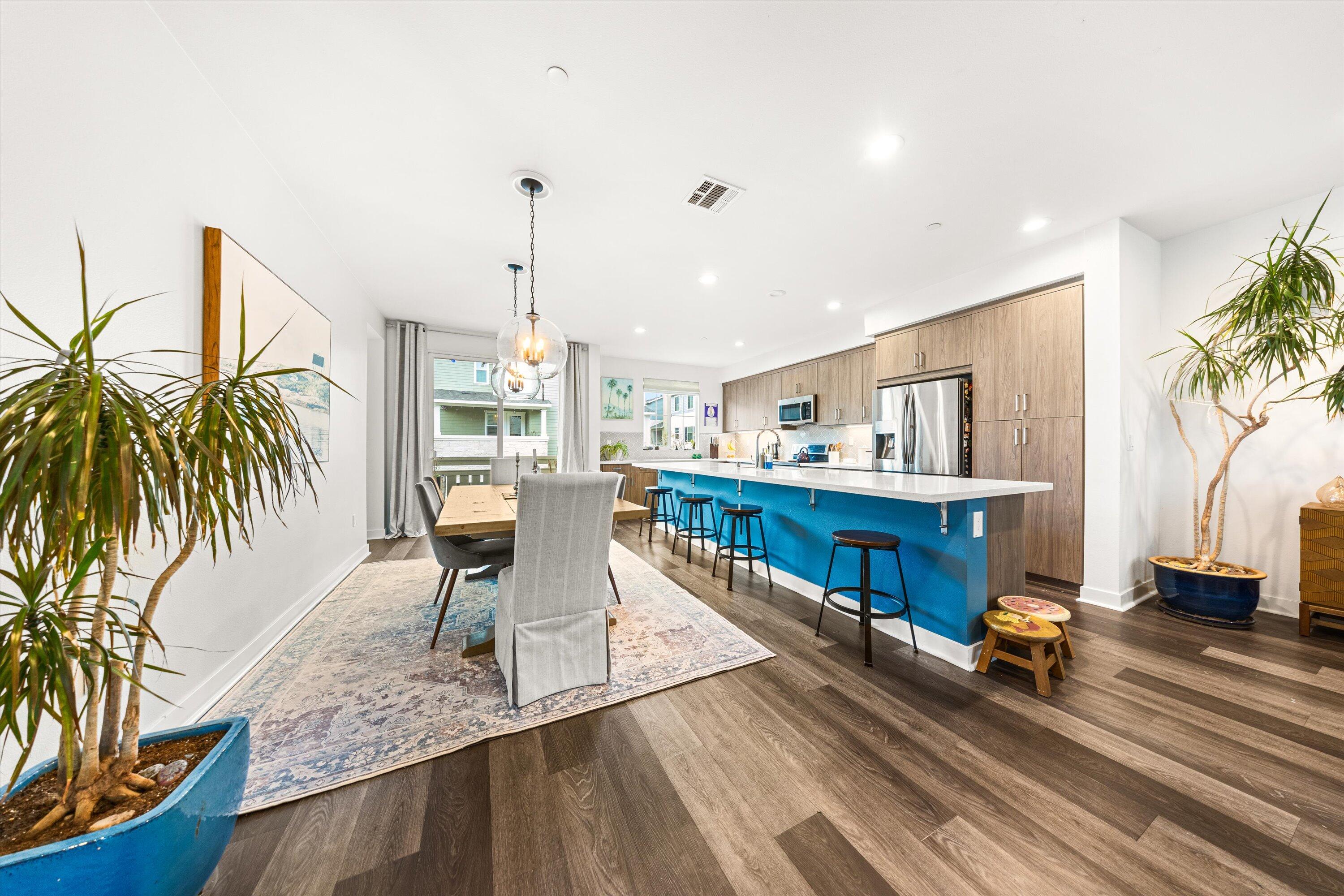 5685 Surfrider Way 104