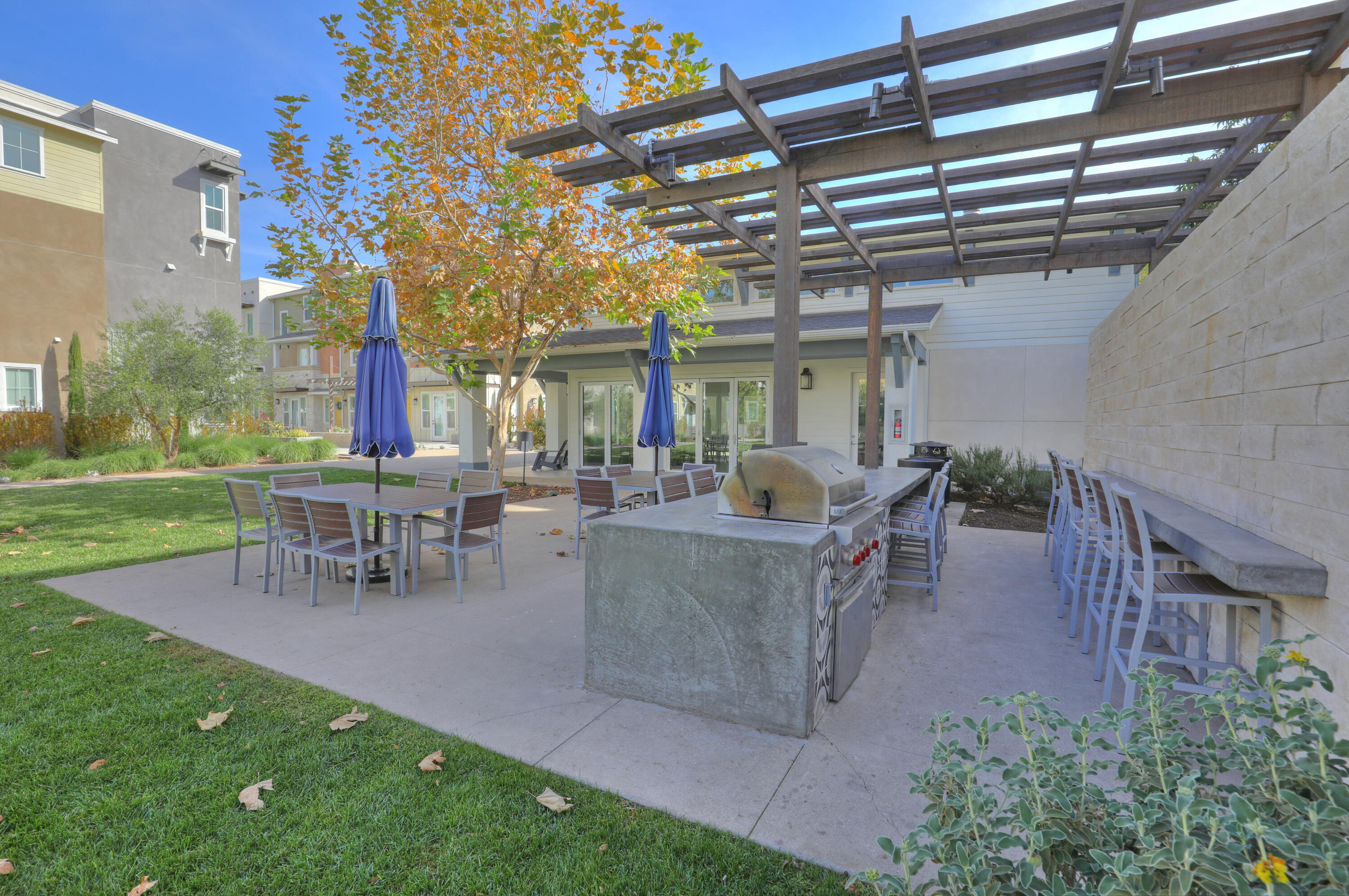 5685 Surfrider Way 104
