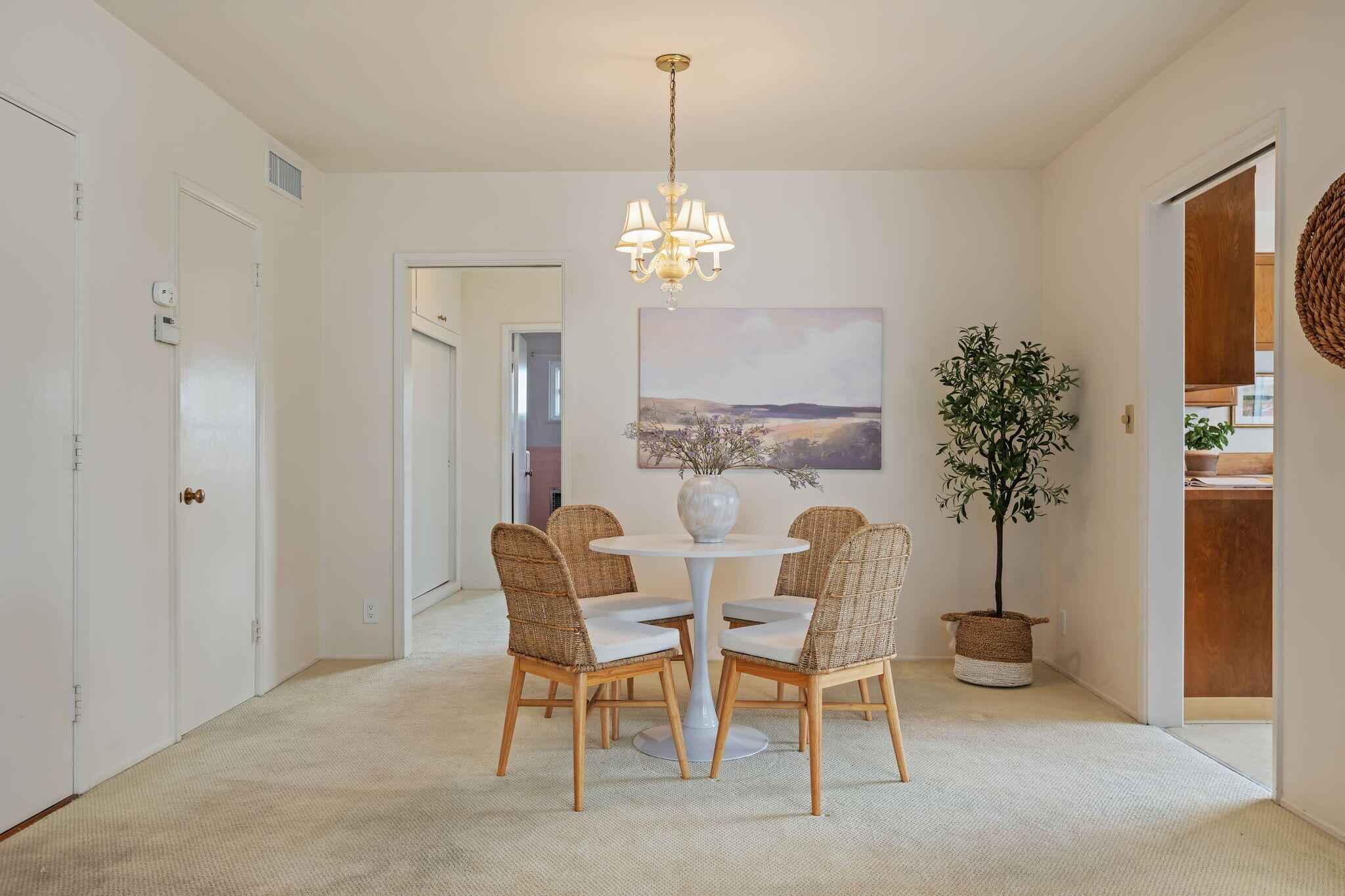 30 W Constance Avenue 4