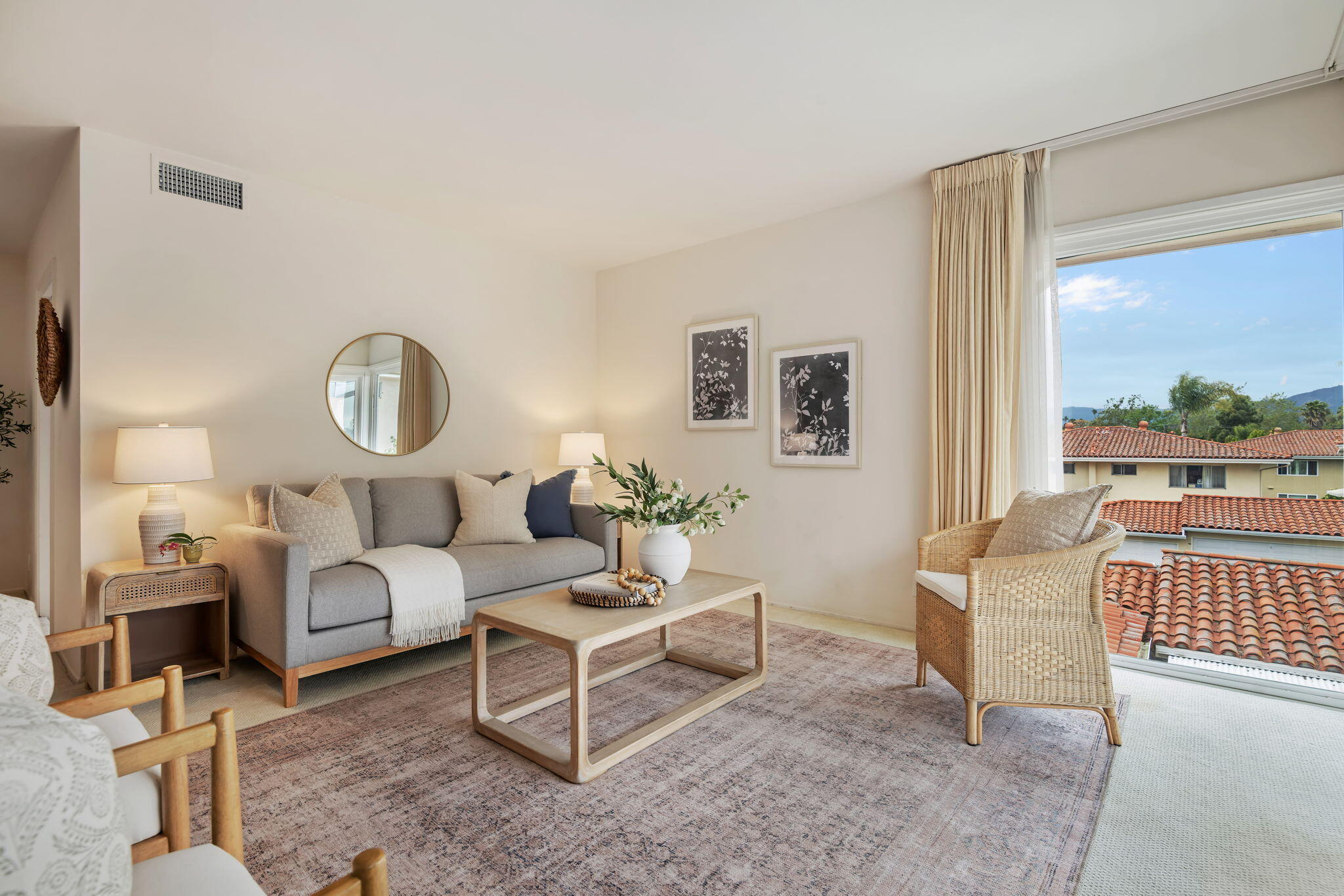 30 W Constance Avenue 4