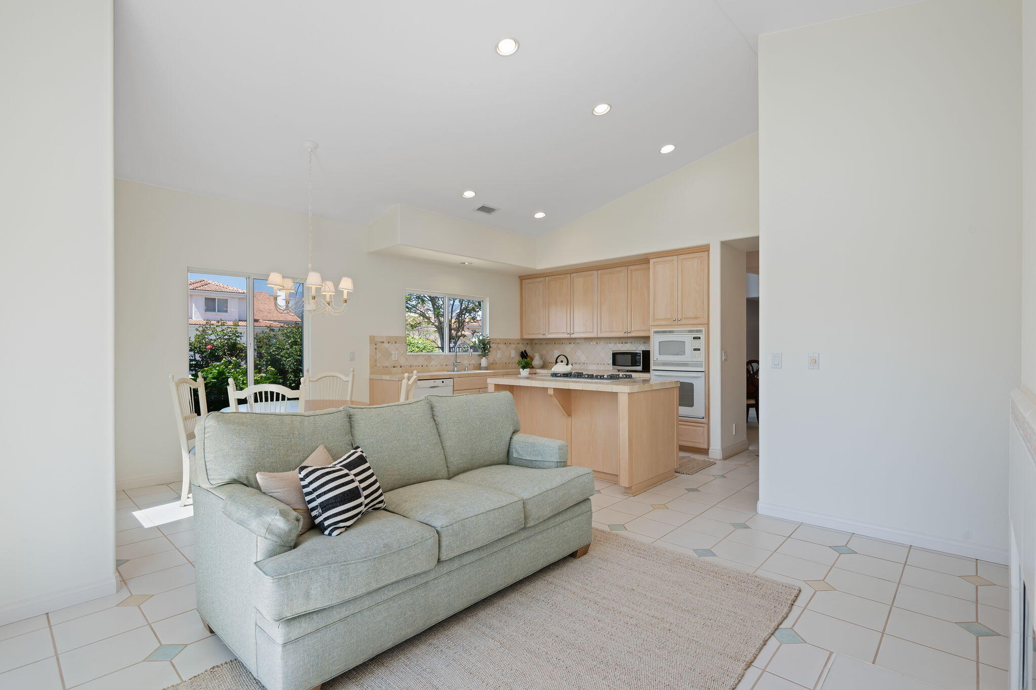 91 Touran Lane
