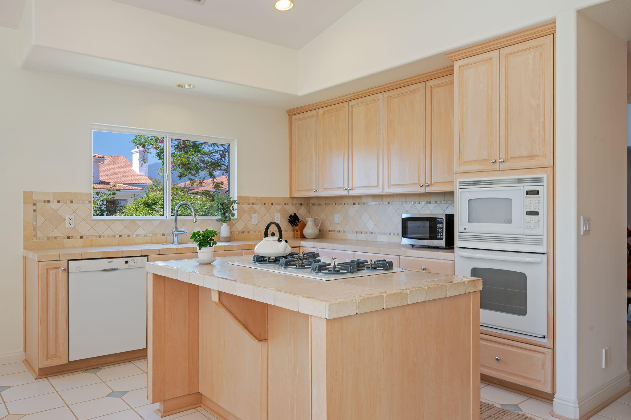 91 Touran Lane