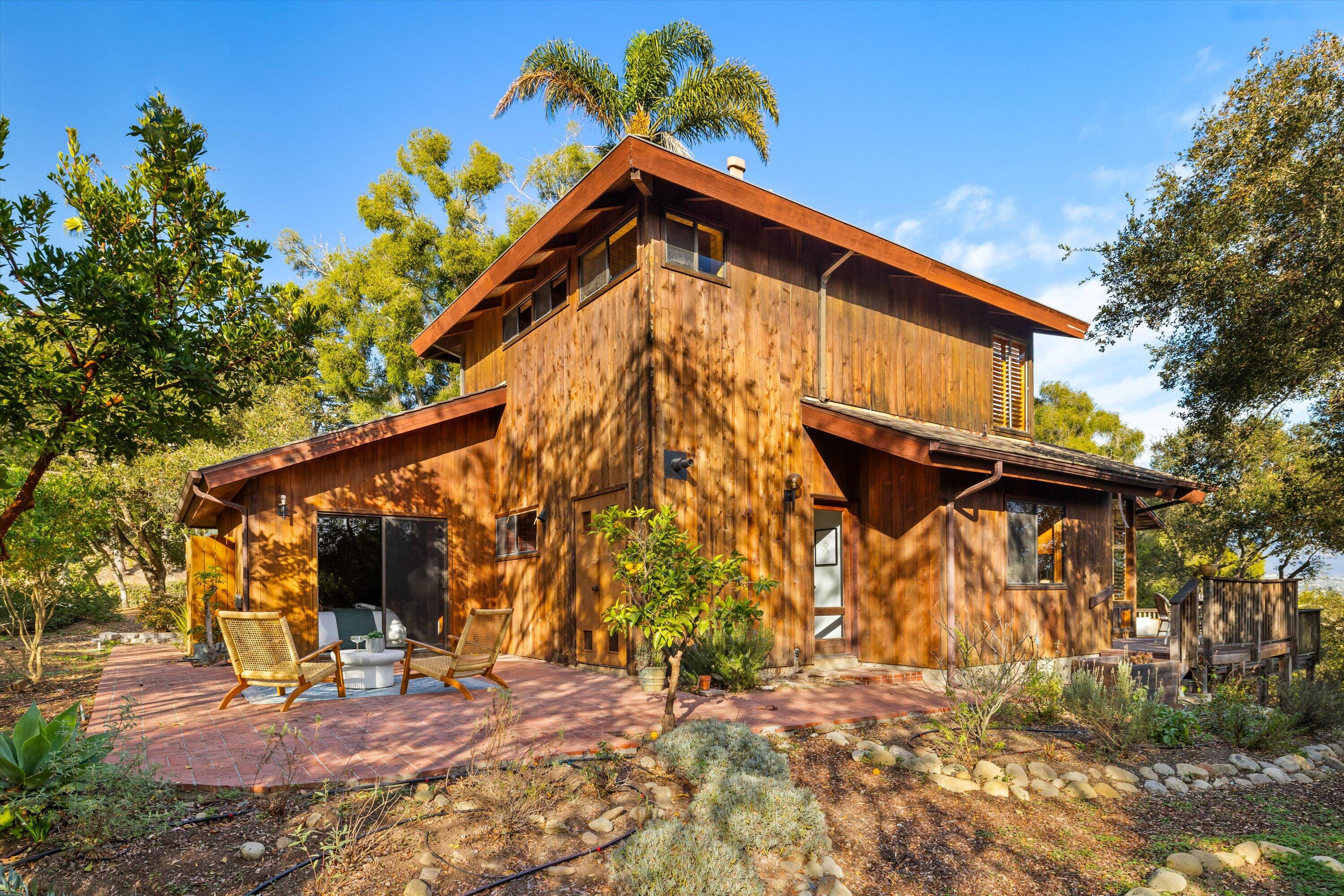 1118 Bel Air Drive