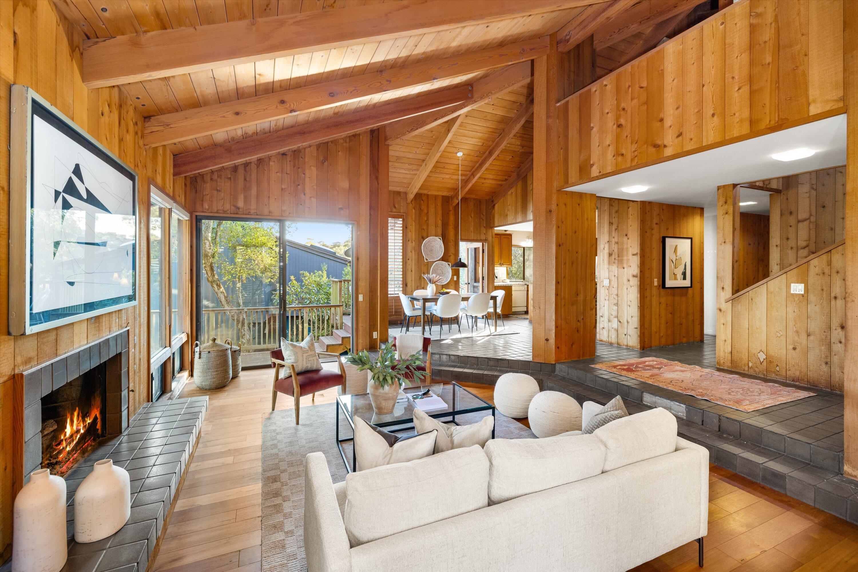 1118 Bel Air Drive