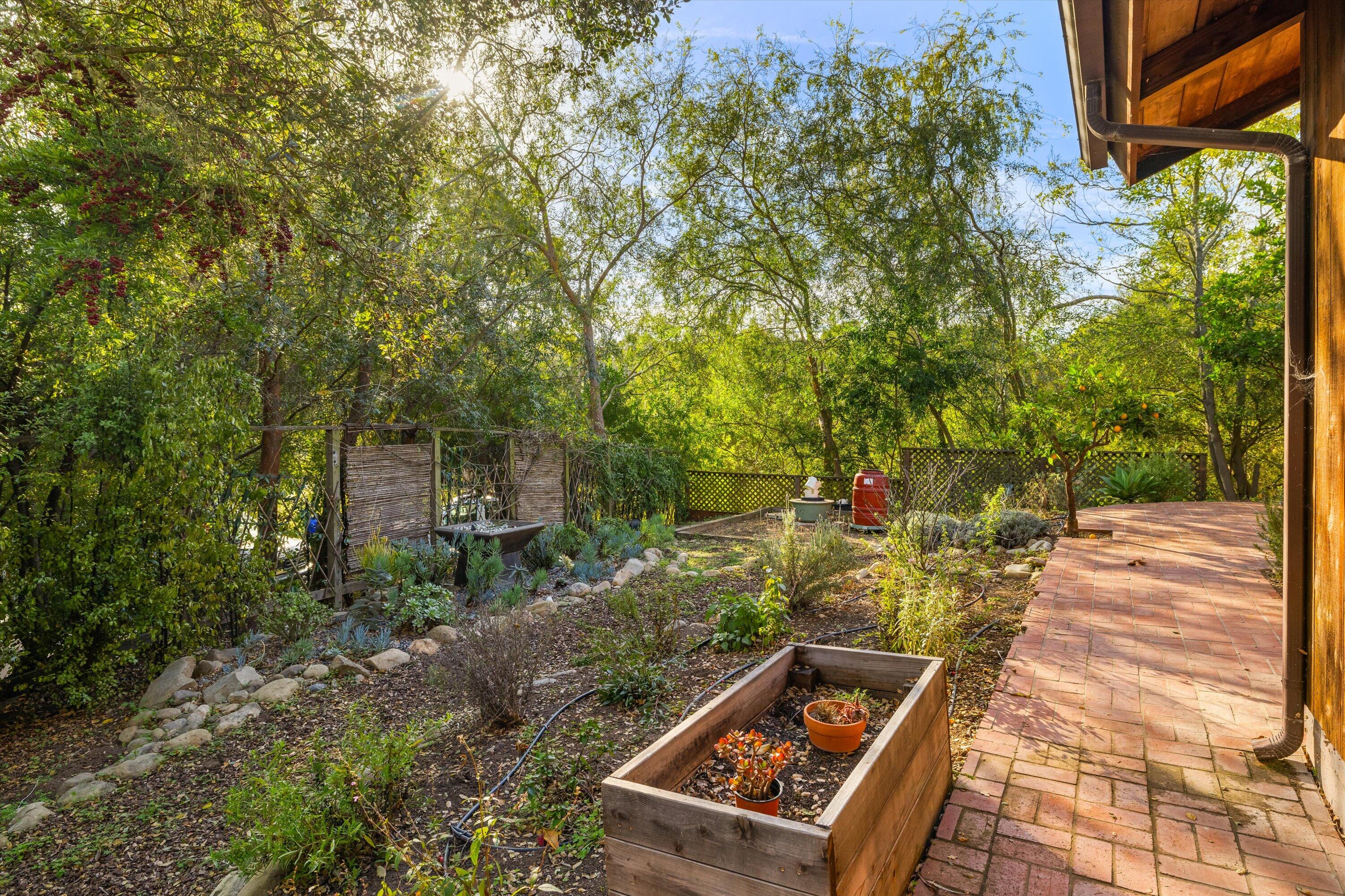 1118 Bel Air Drive