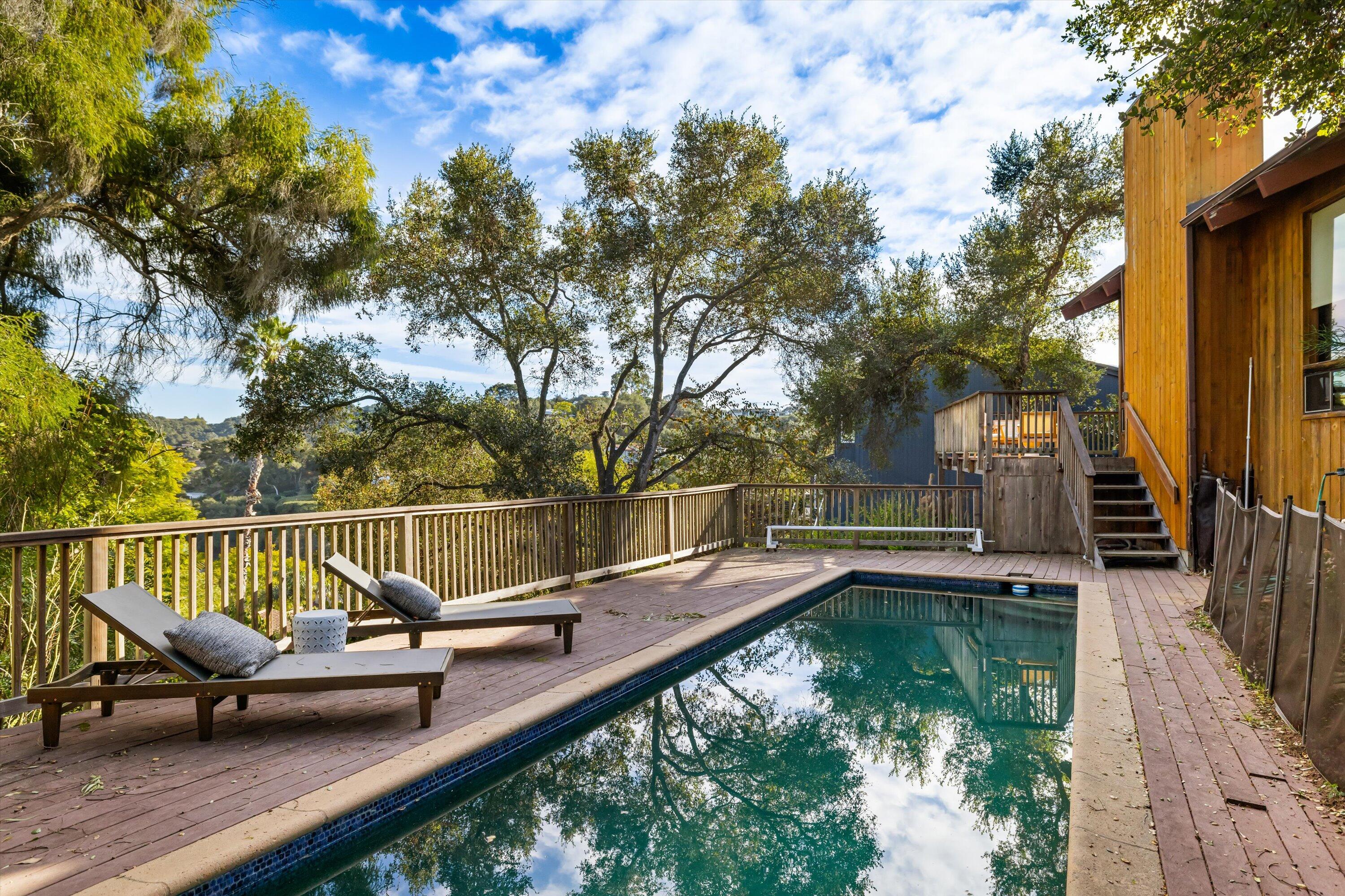 1118 Bel Air Drive