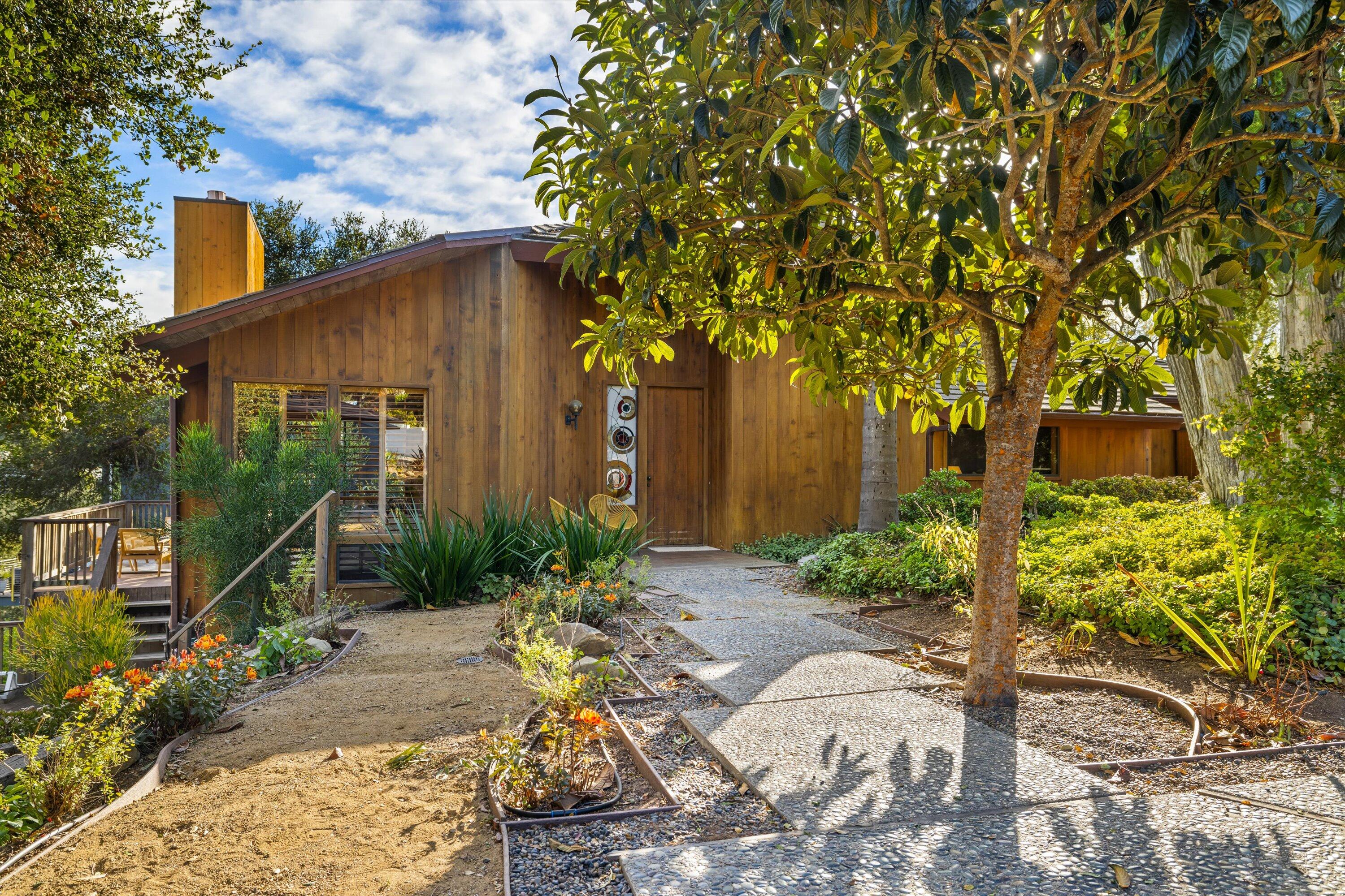 1118 Bel Air Drive
