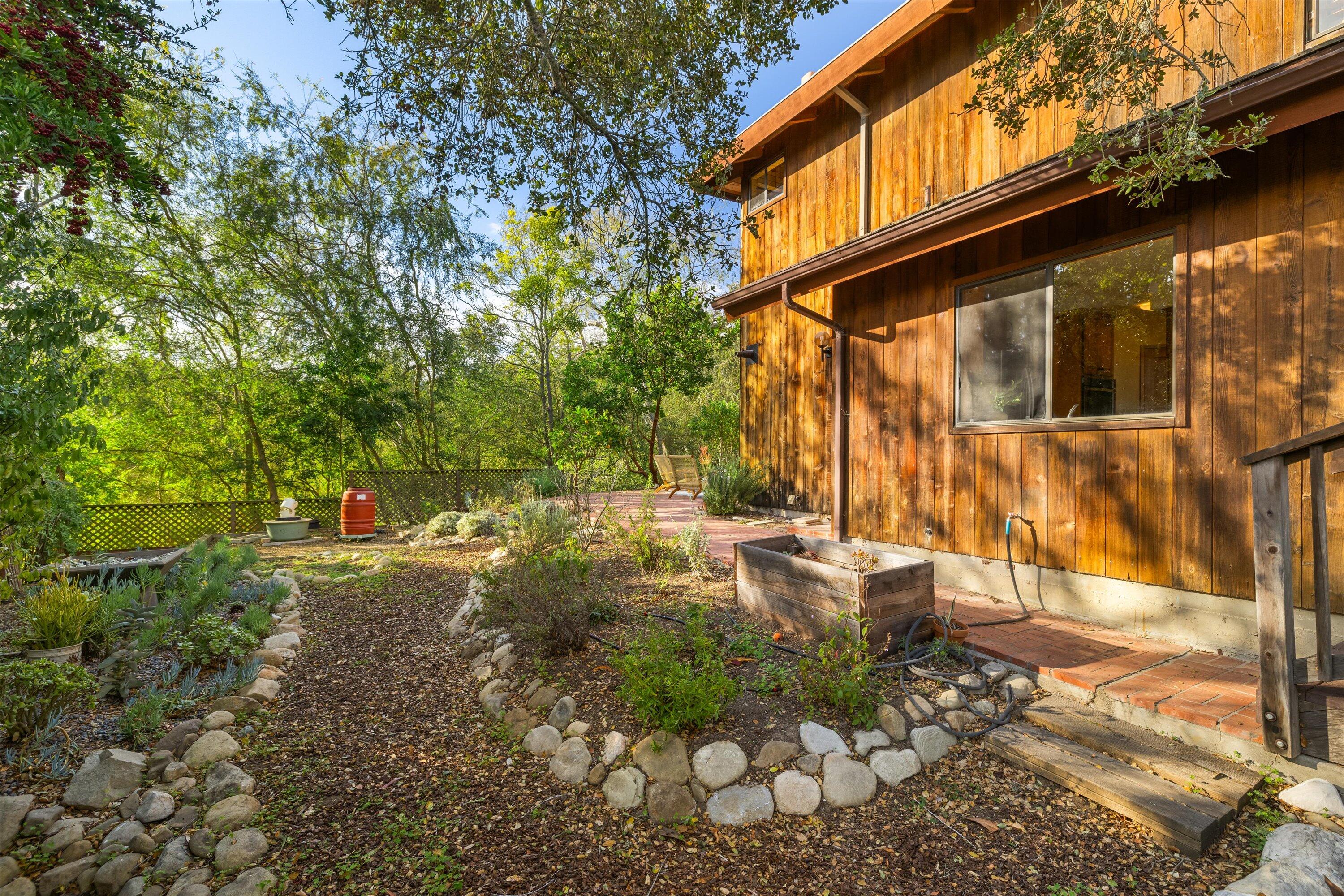 1118 Bel Air Drive