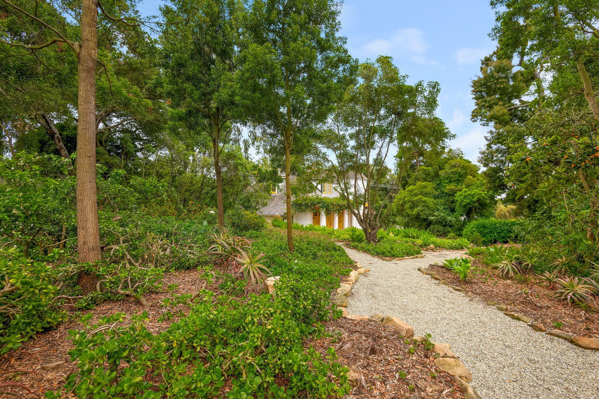2040 Mission Ridge Road