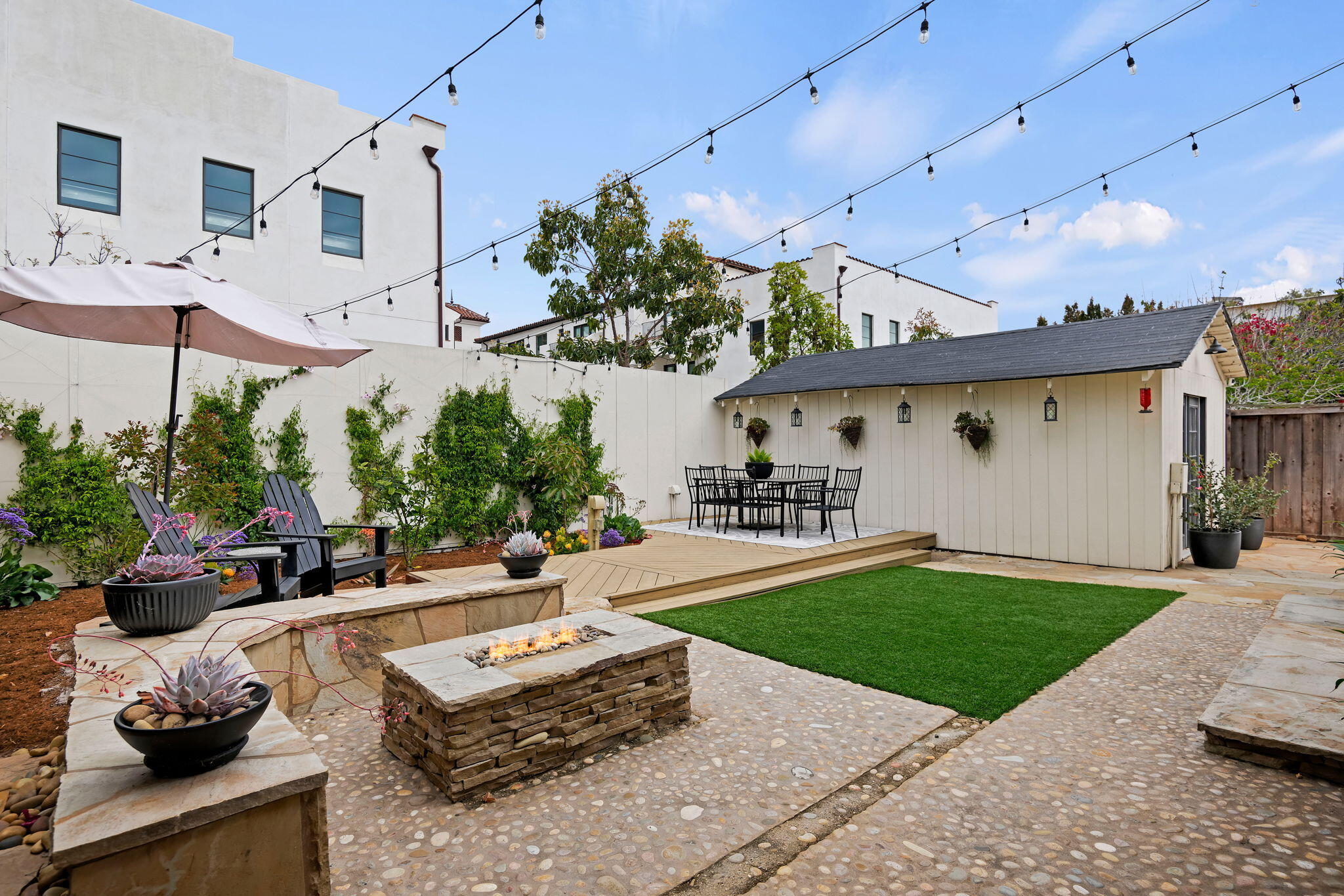 910 N Nopal Street