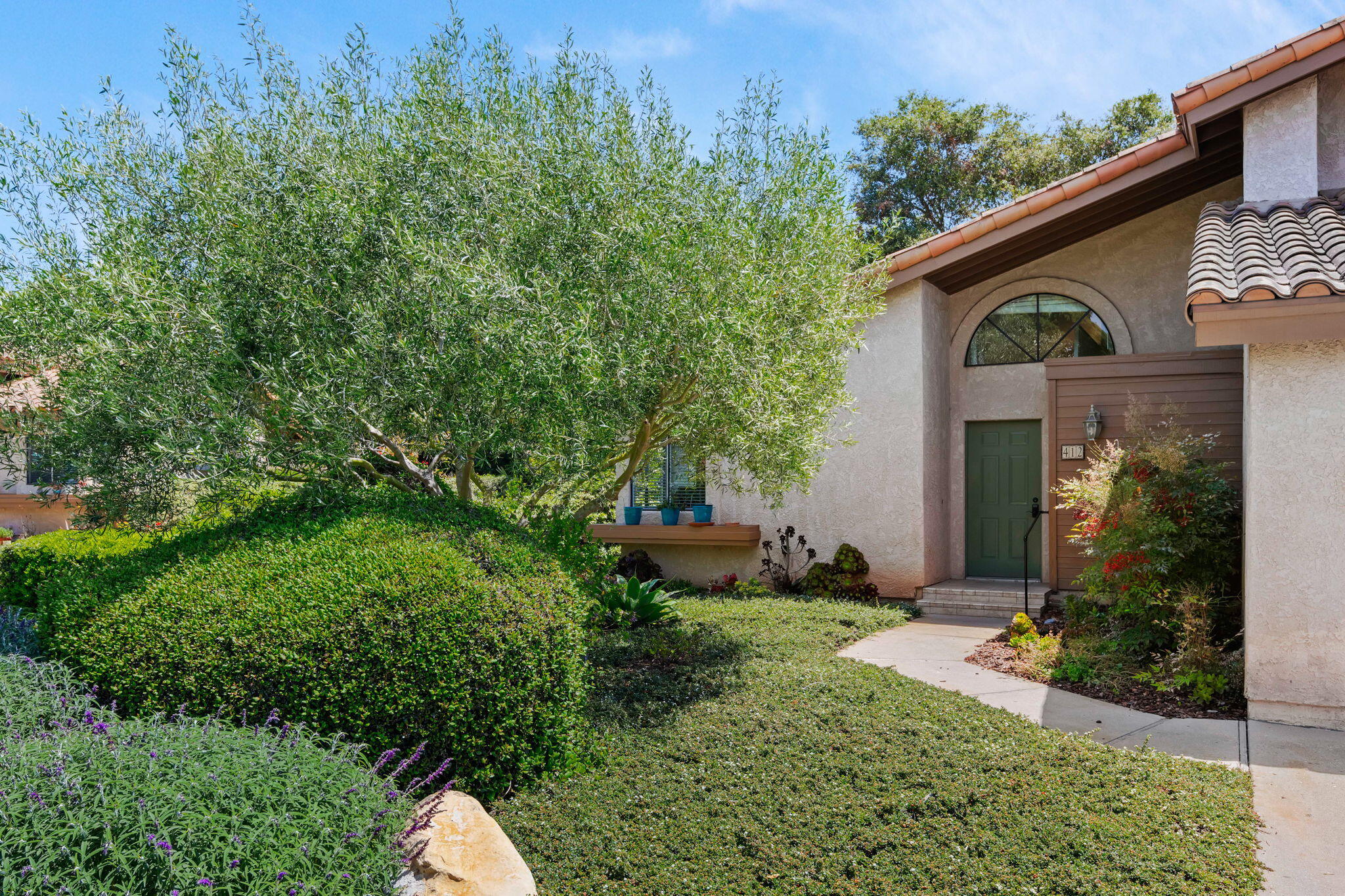 412 Camino De La Aldea
