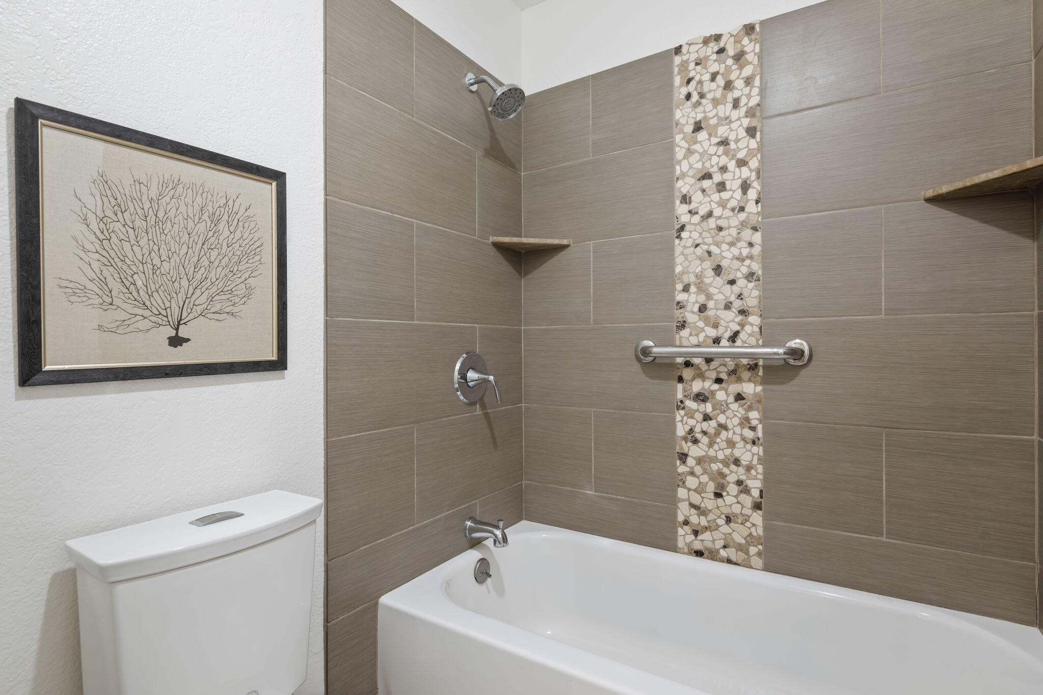 412 Camino De La Aldea
