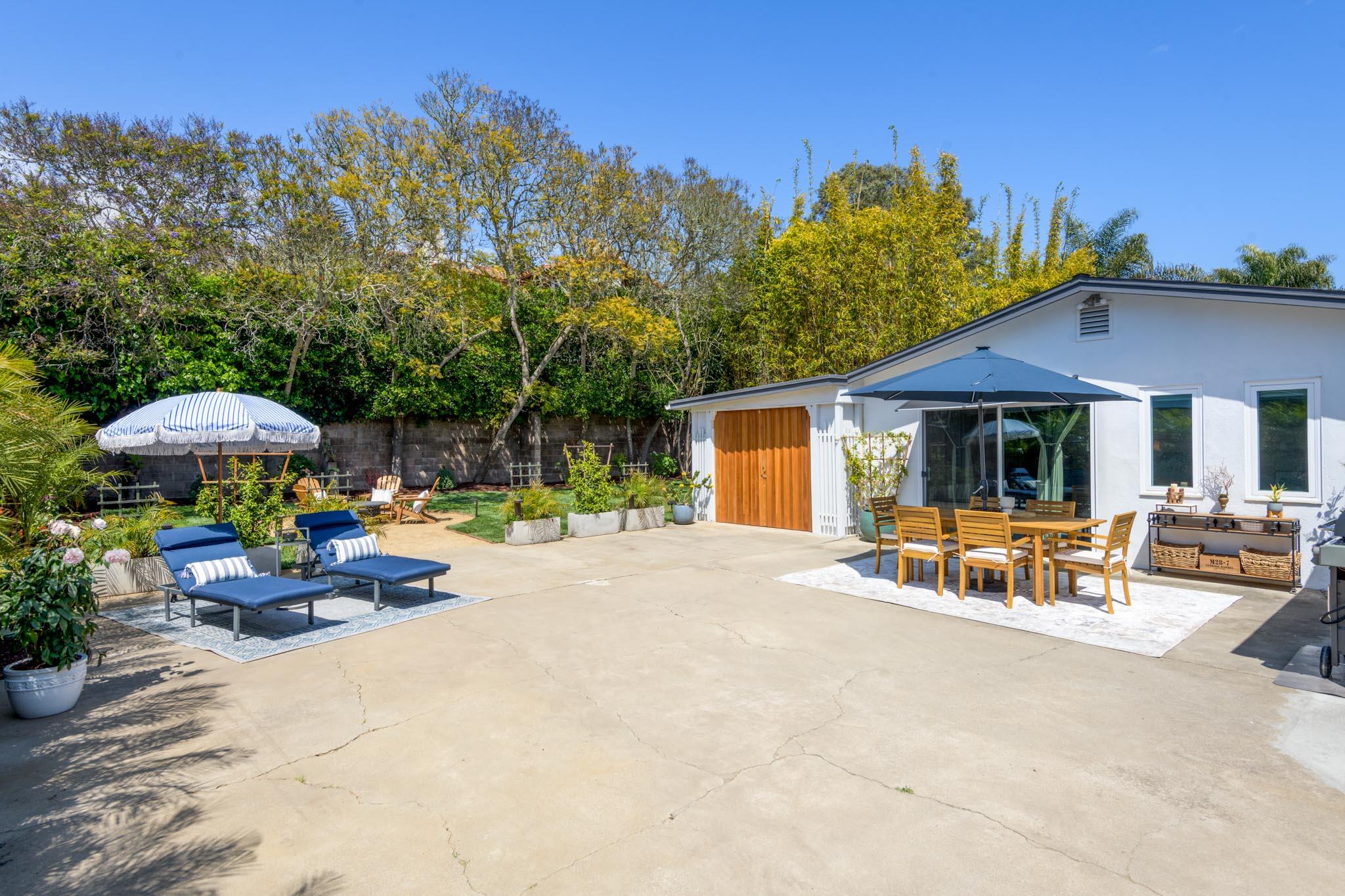 1724 Cliff Drive