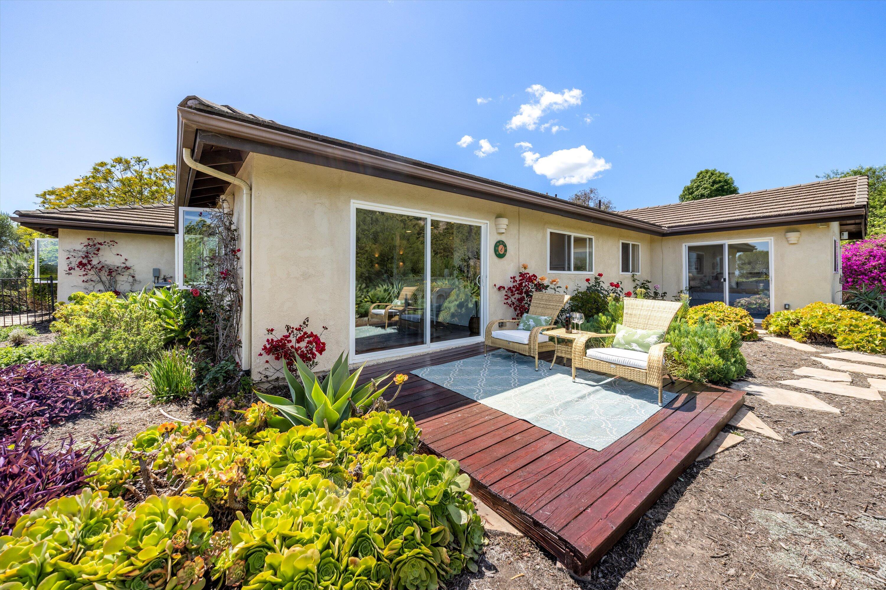 1274 Camino Meleno