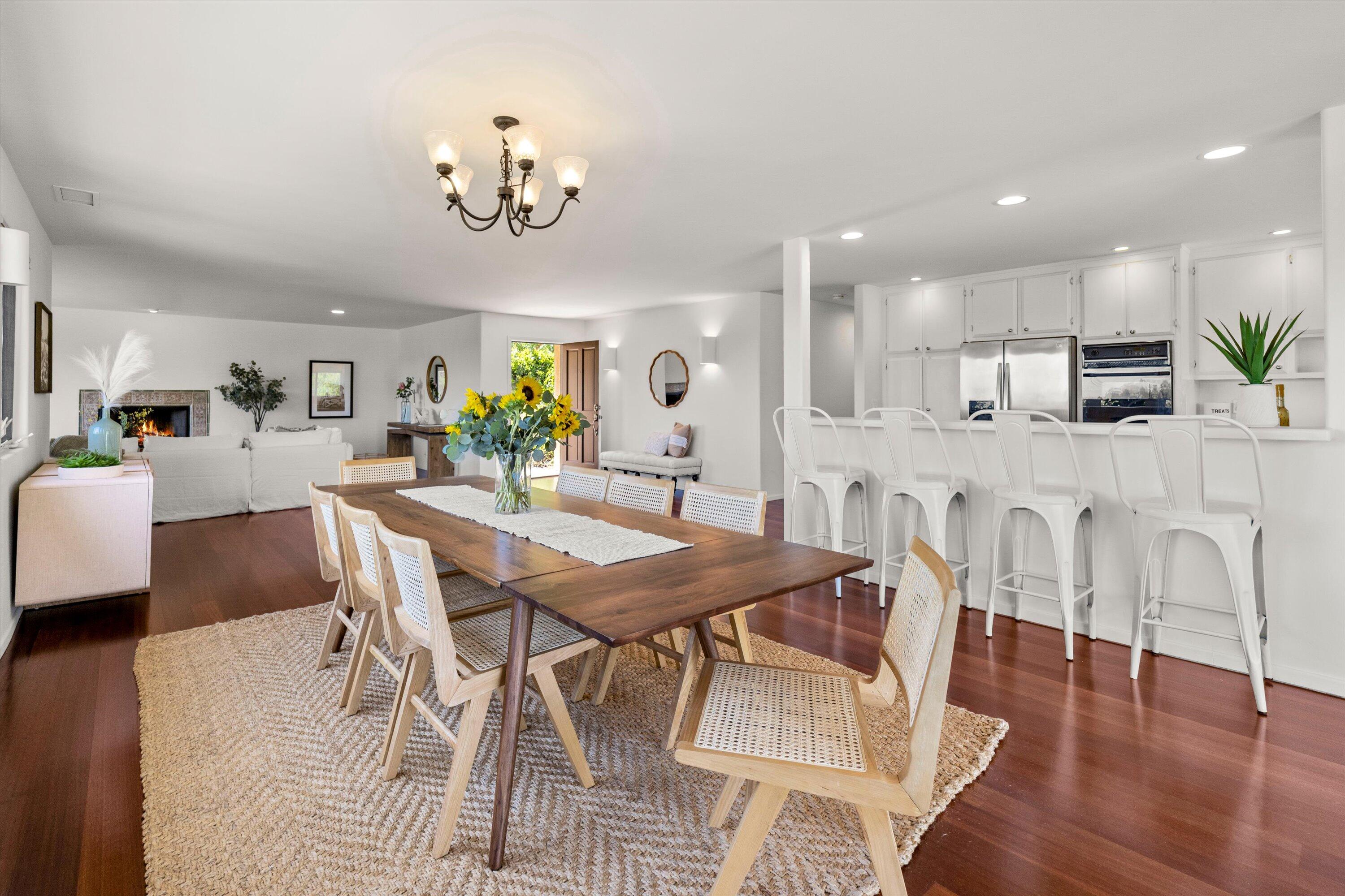 1274 Camino Meleno
