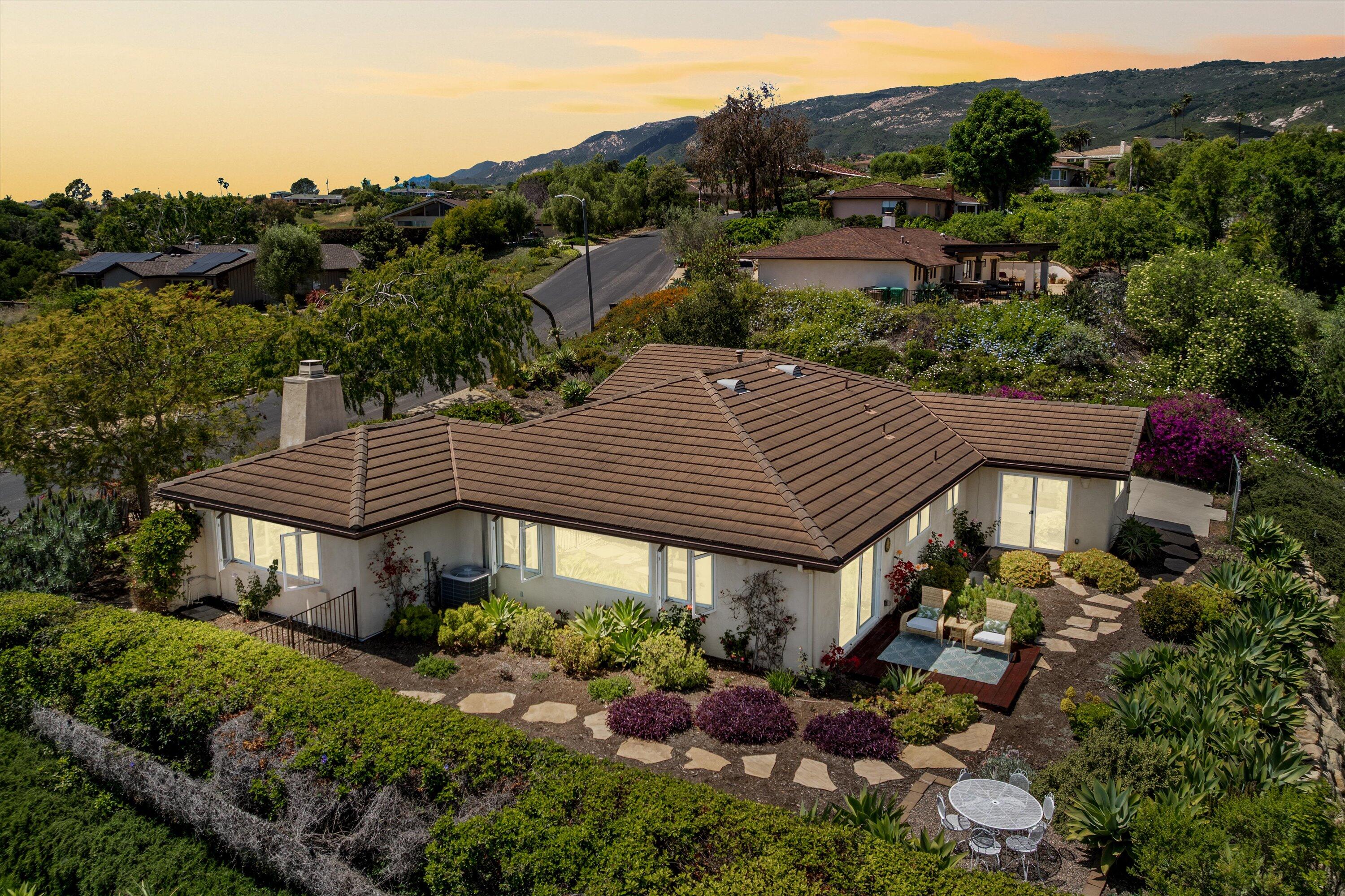 1274 Camino Meleno