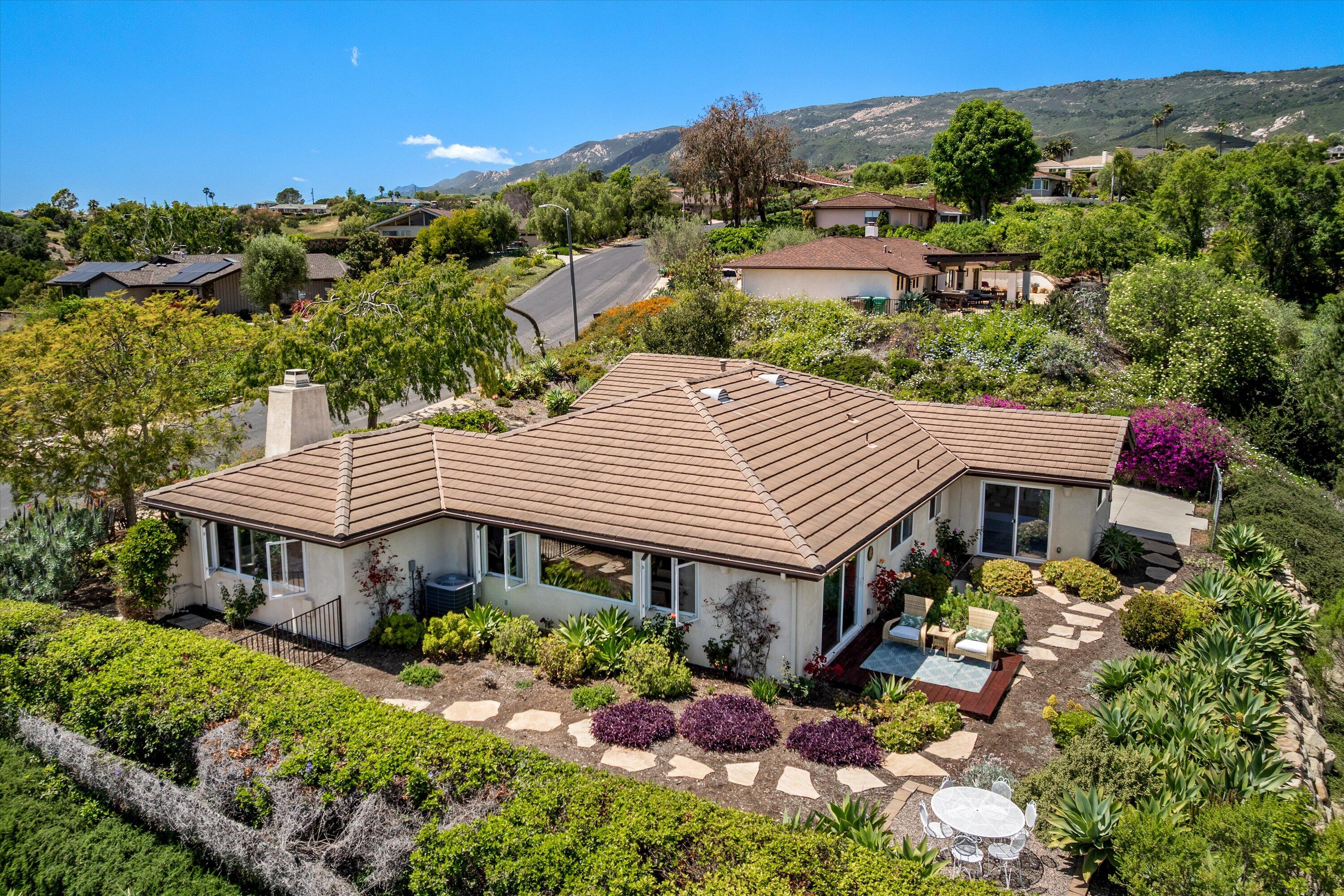 1274 Camino Meleno