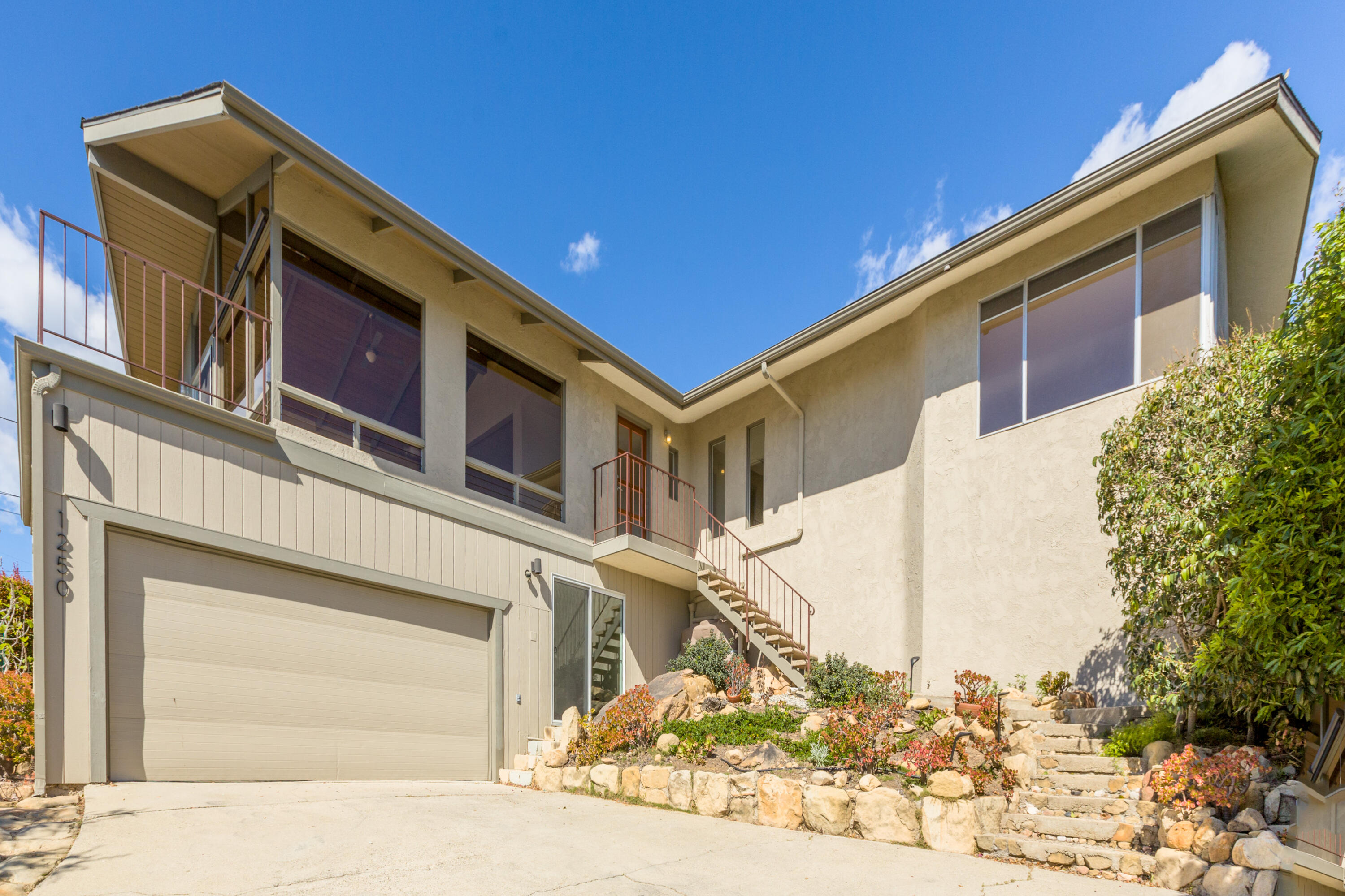 1250 Ferrelo Road