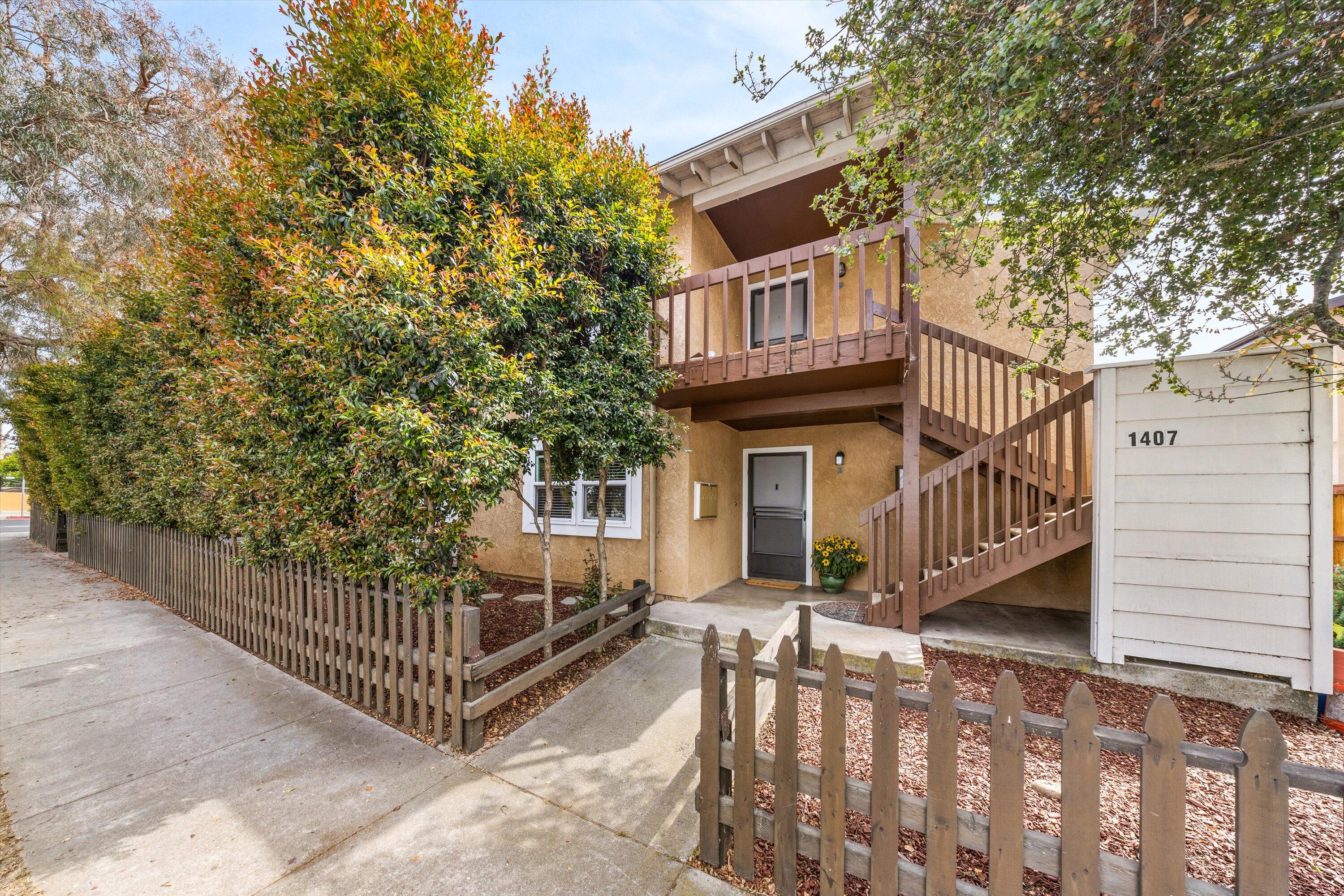1407 San Pascual Street B
