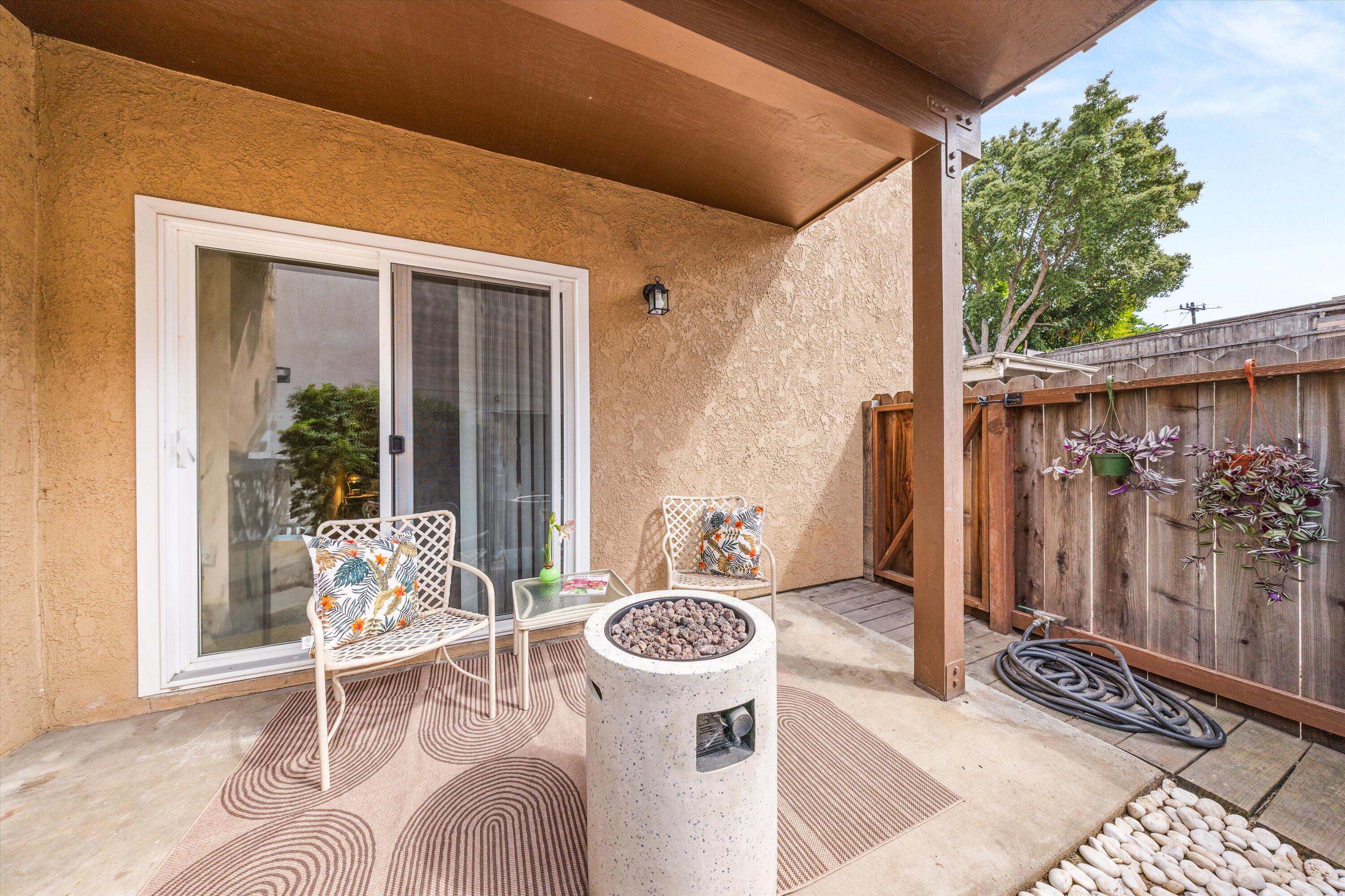 1407 San Pascual Street B