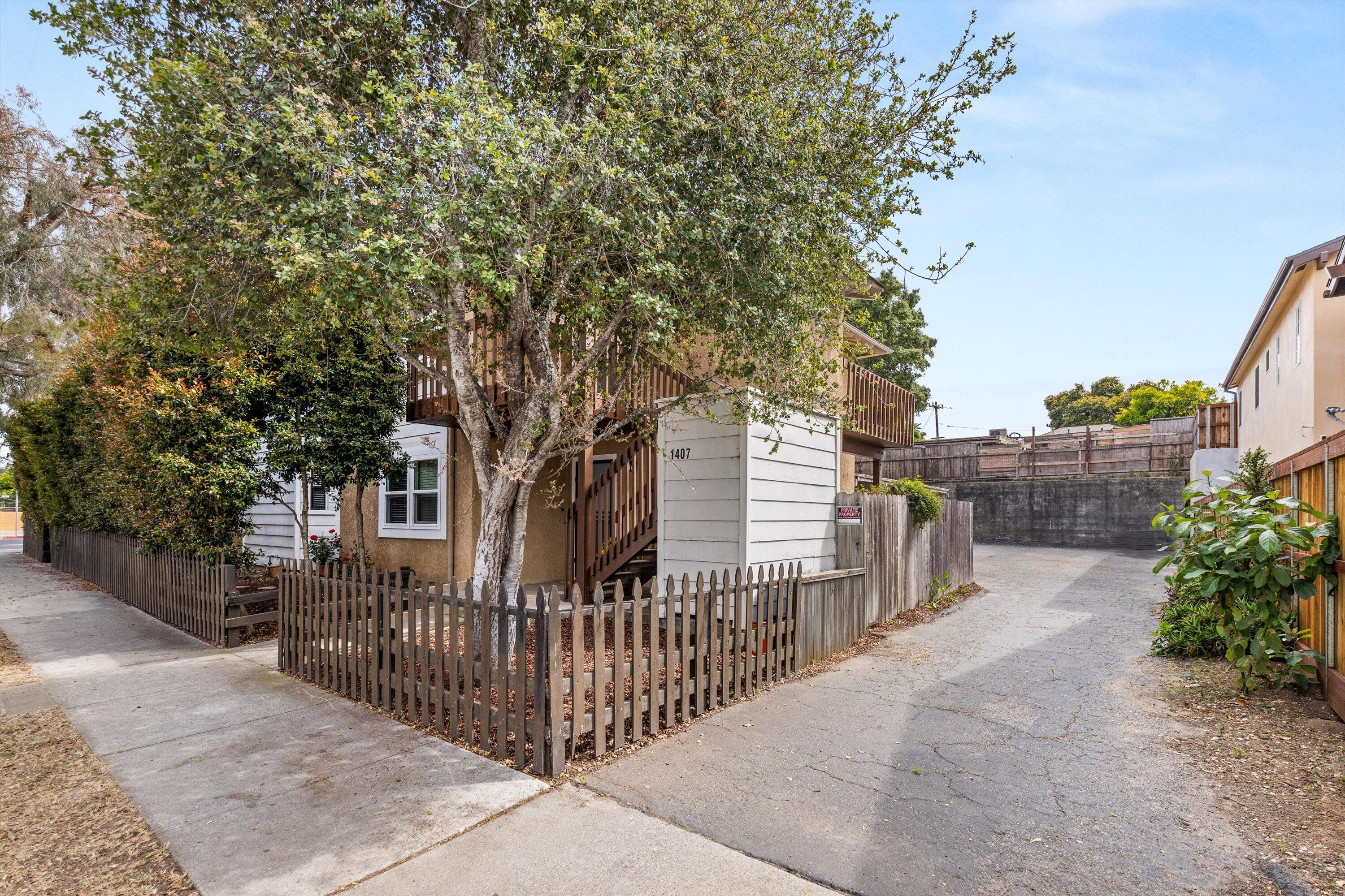 1407 San Pascual Street B