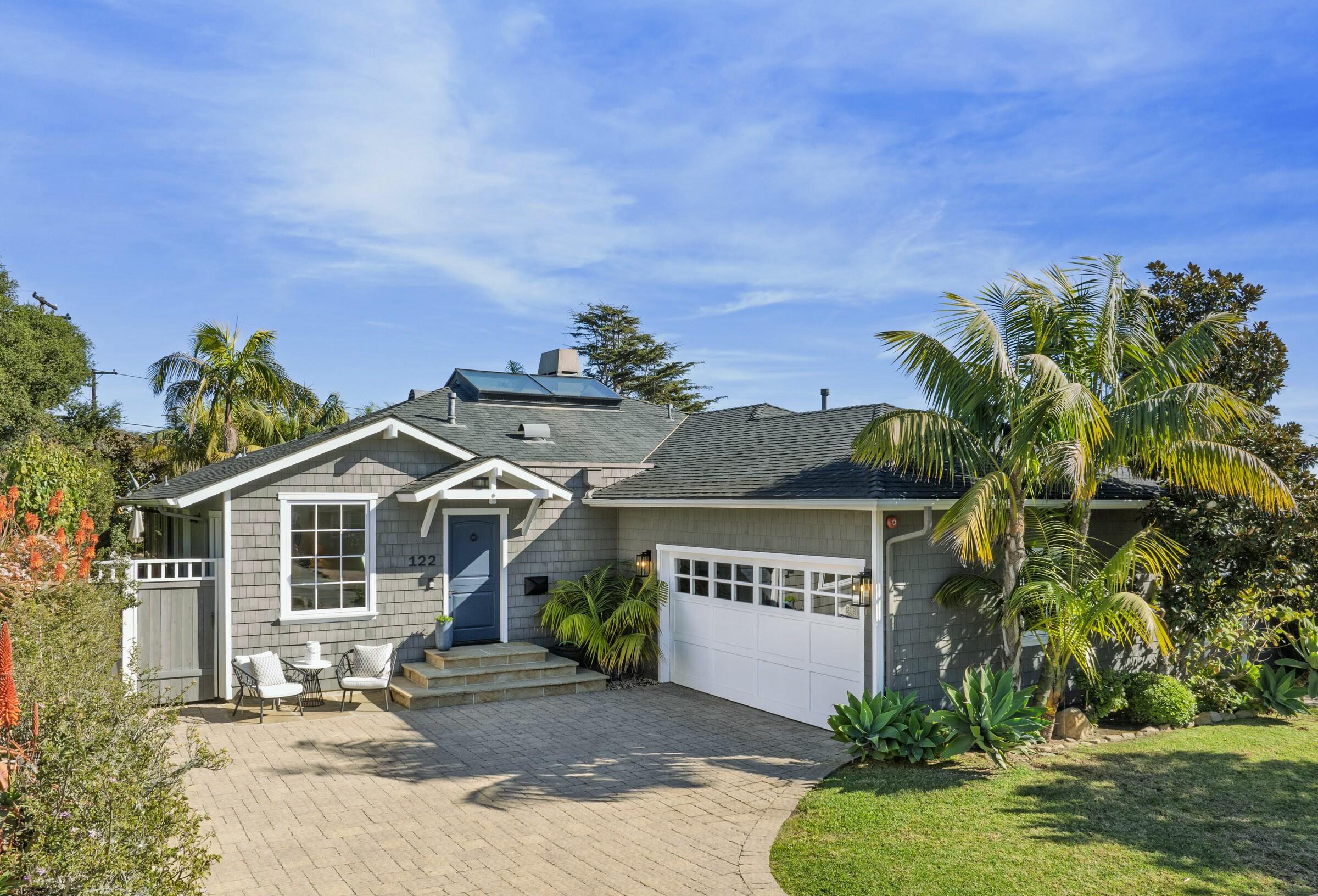 122 Los Alamos Avenue
