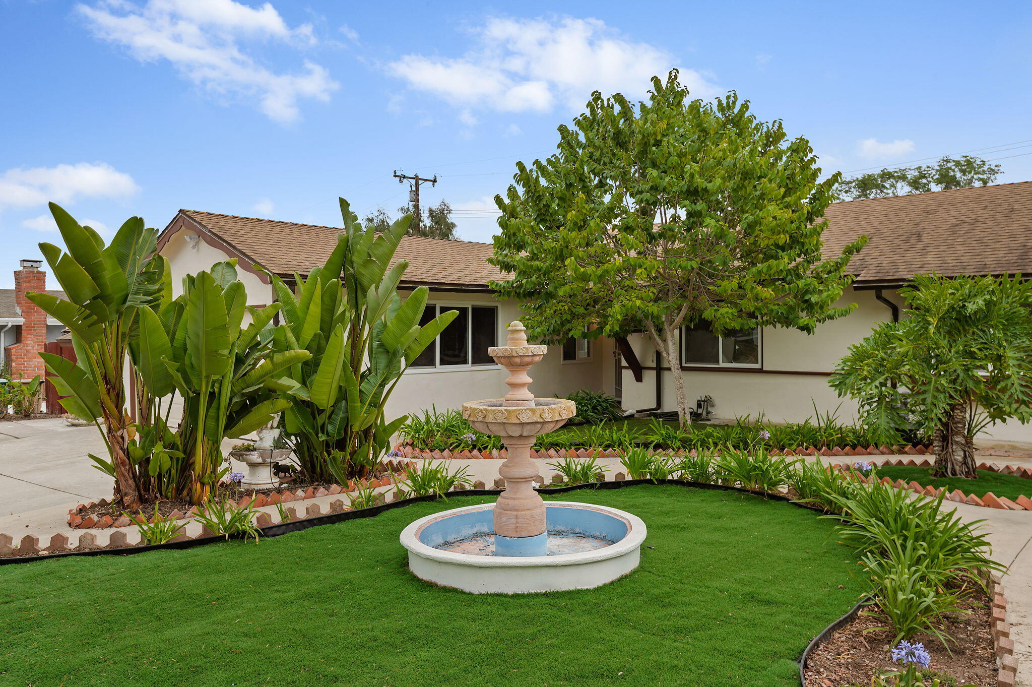 7055 Del Norte Drive