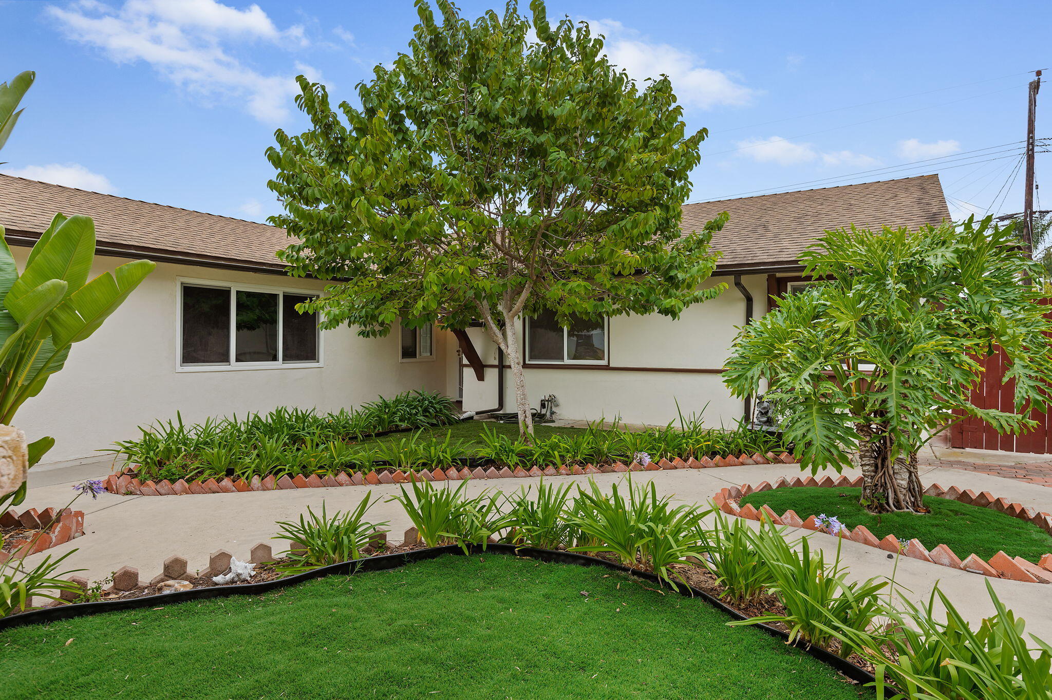 7055 Del Norte Drive