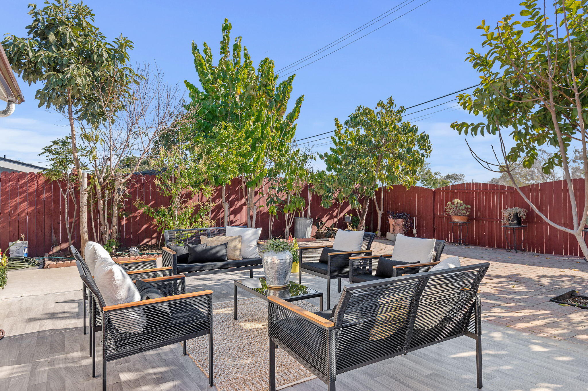 7055 Del Norte Drive