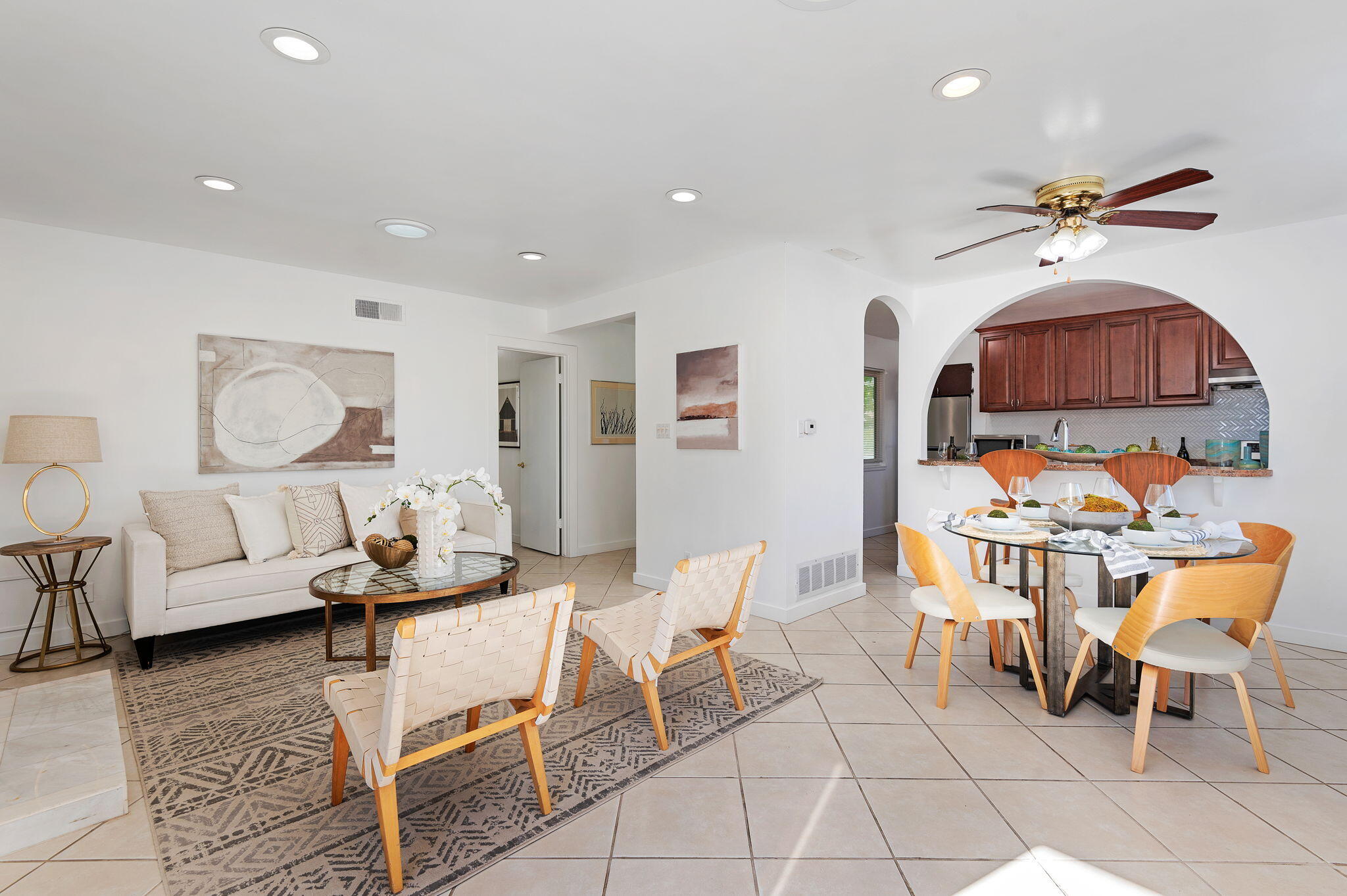 7055 Del Norte Drive
