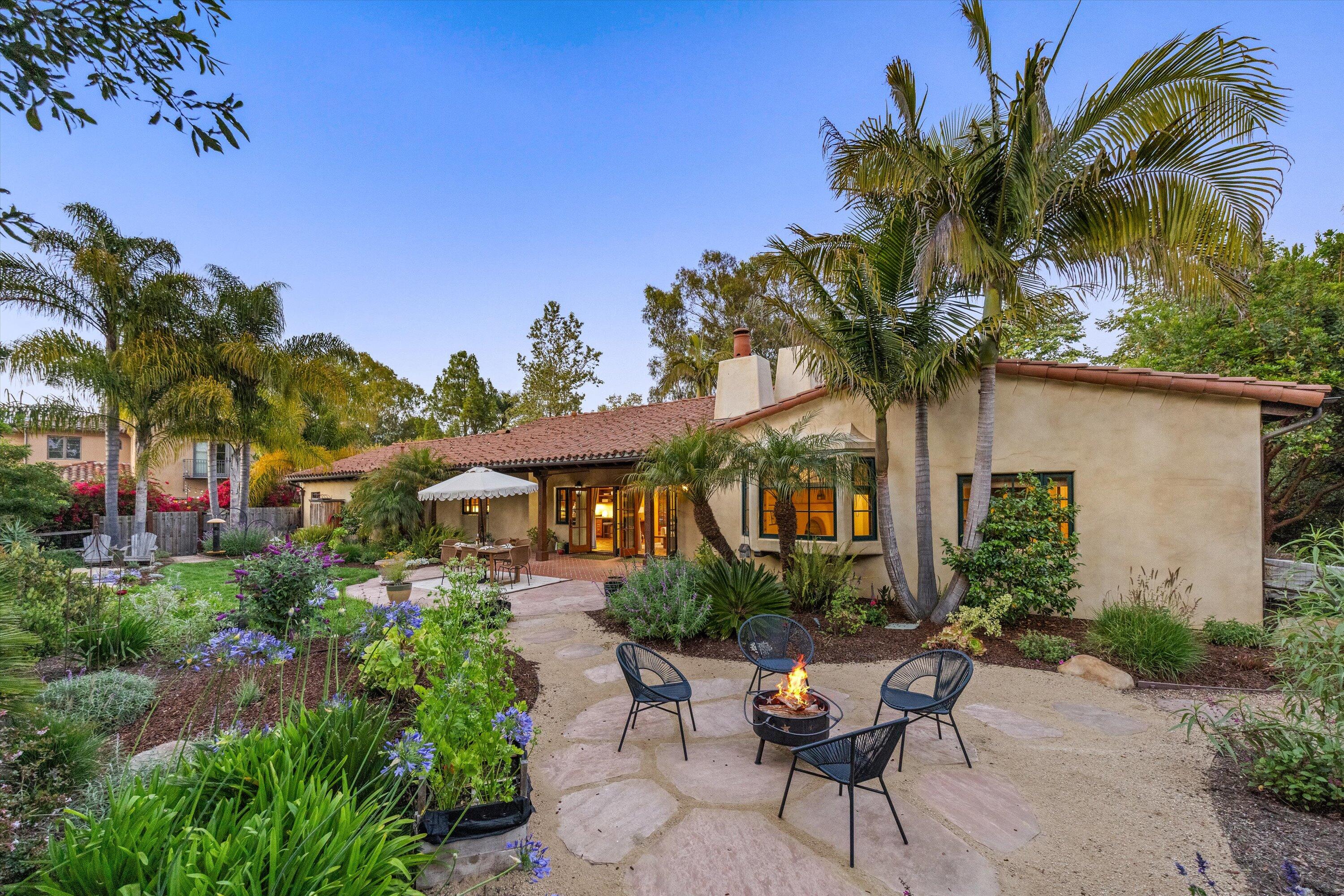 4865 Vieja Drive