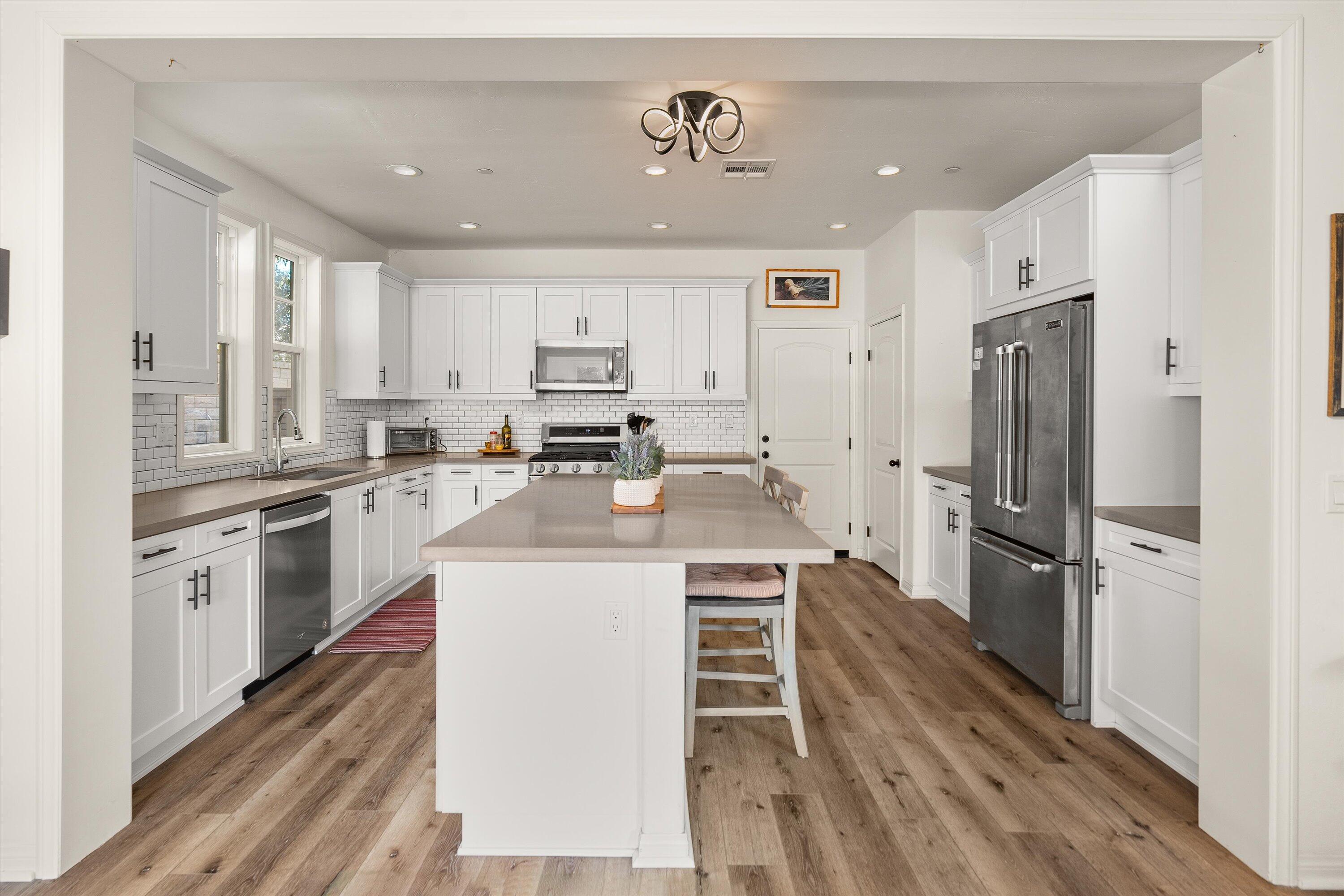 5436 Tree Farm Lane