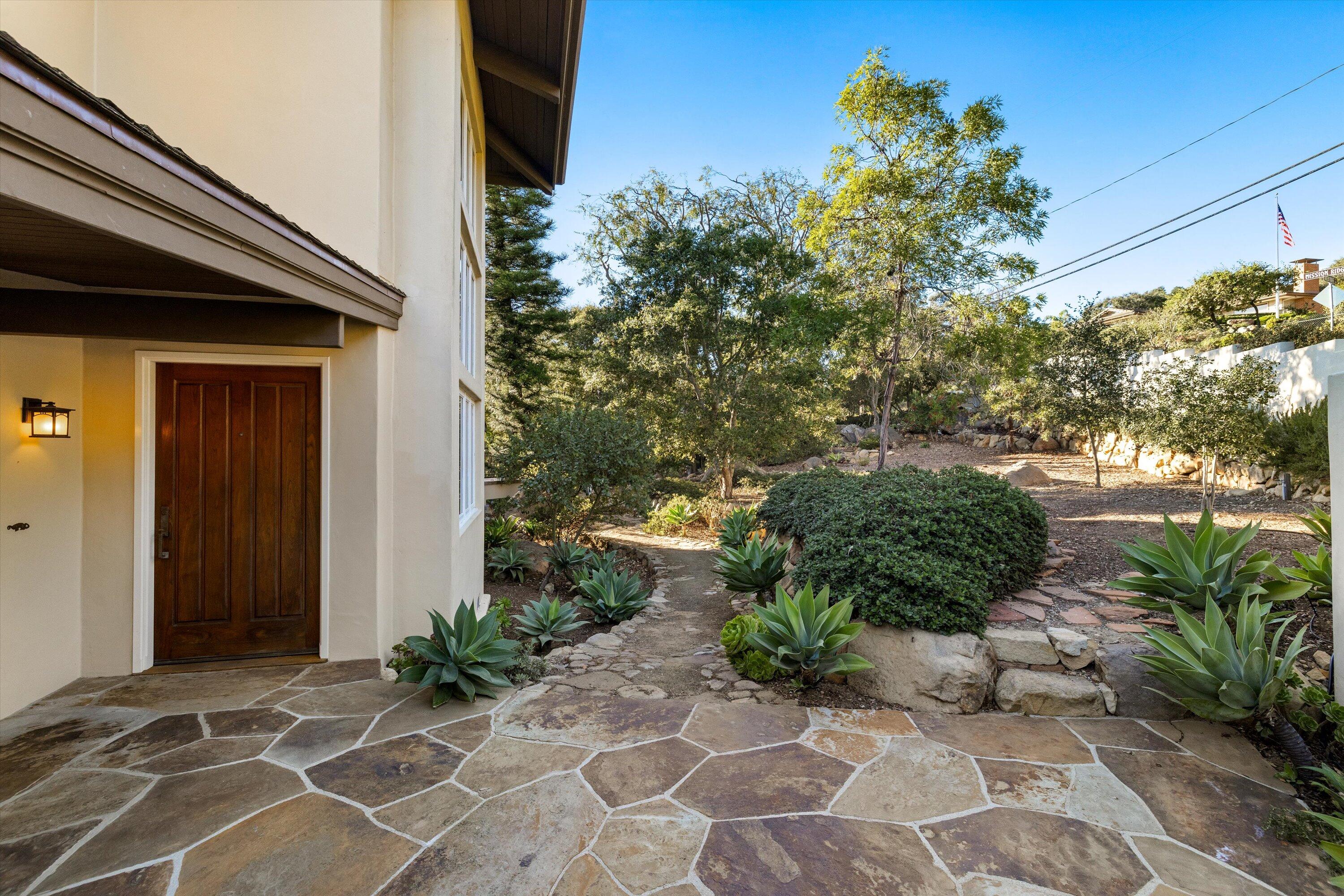 1235 Mission Ridge Road