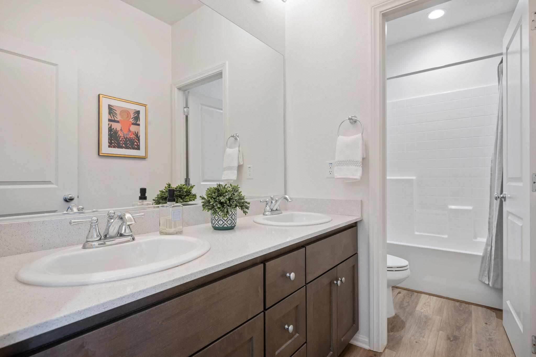 6594 Pipeline Place