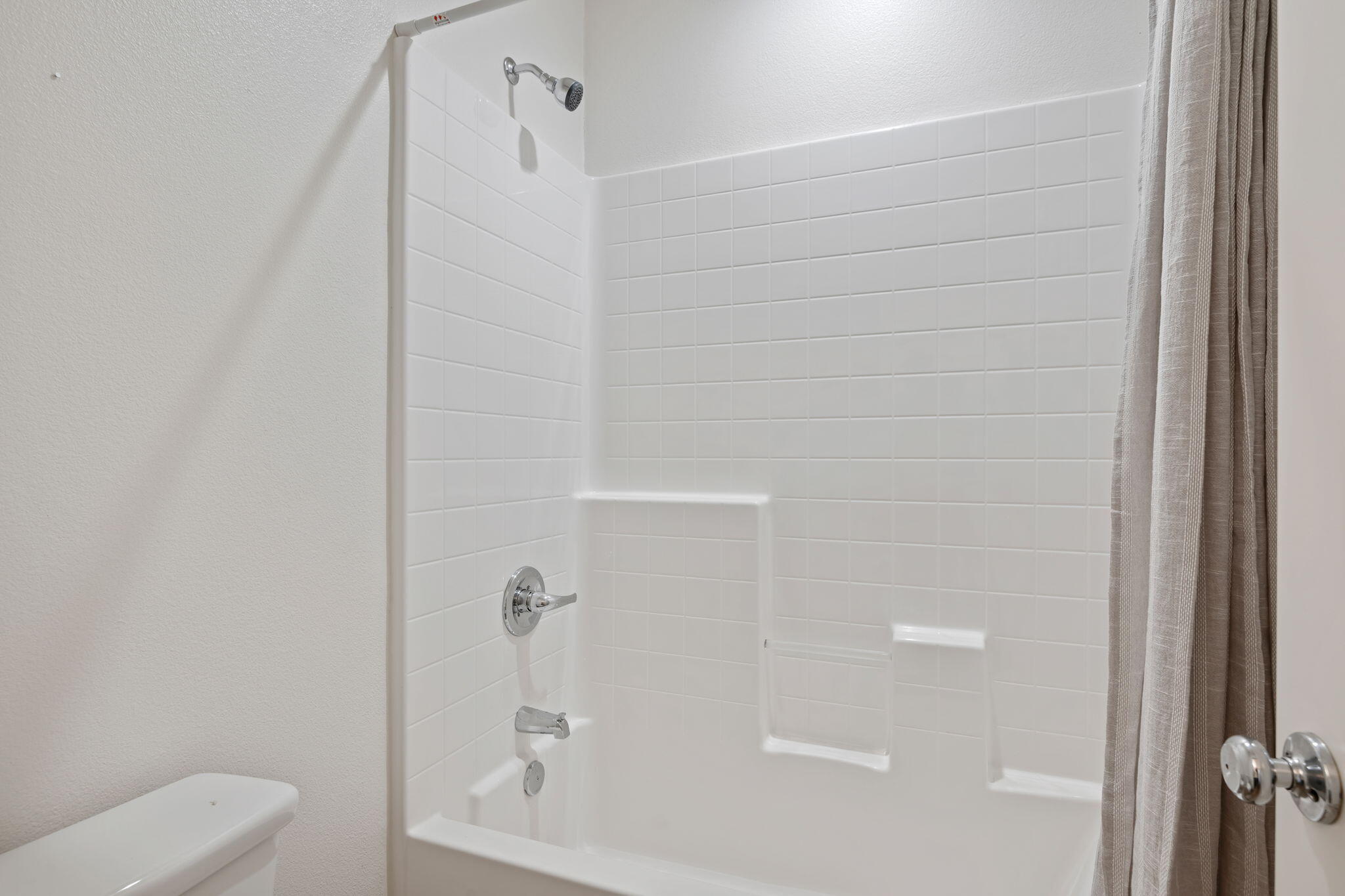 6594 Pipeline Place