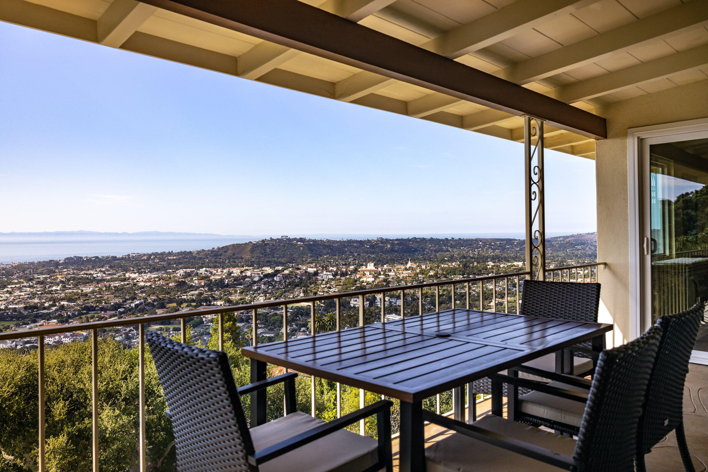 1227 Viscaino Road