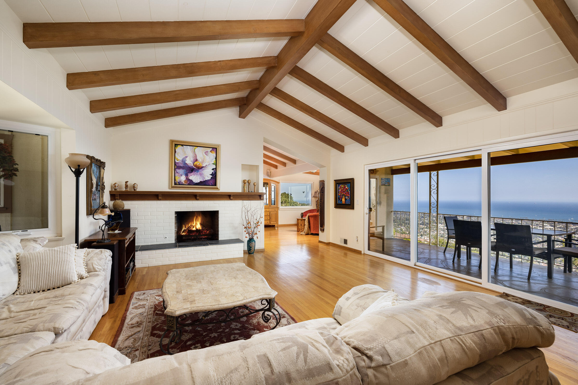 1227 Viscaino Road