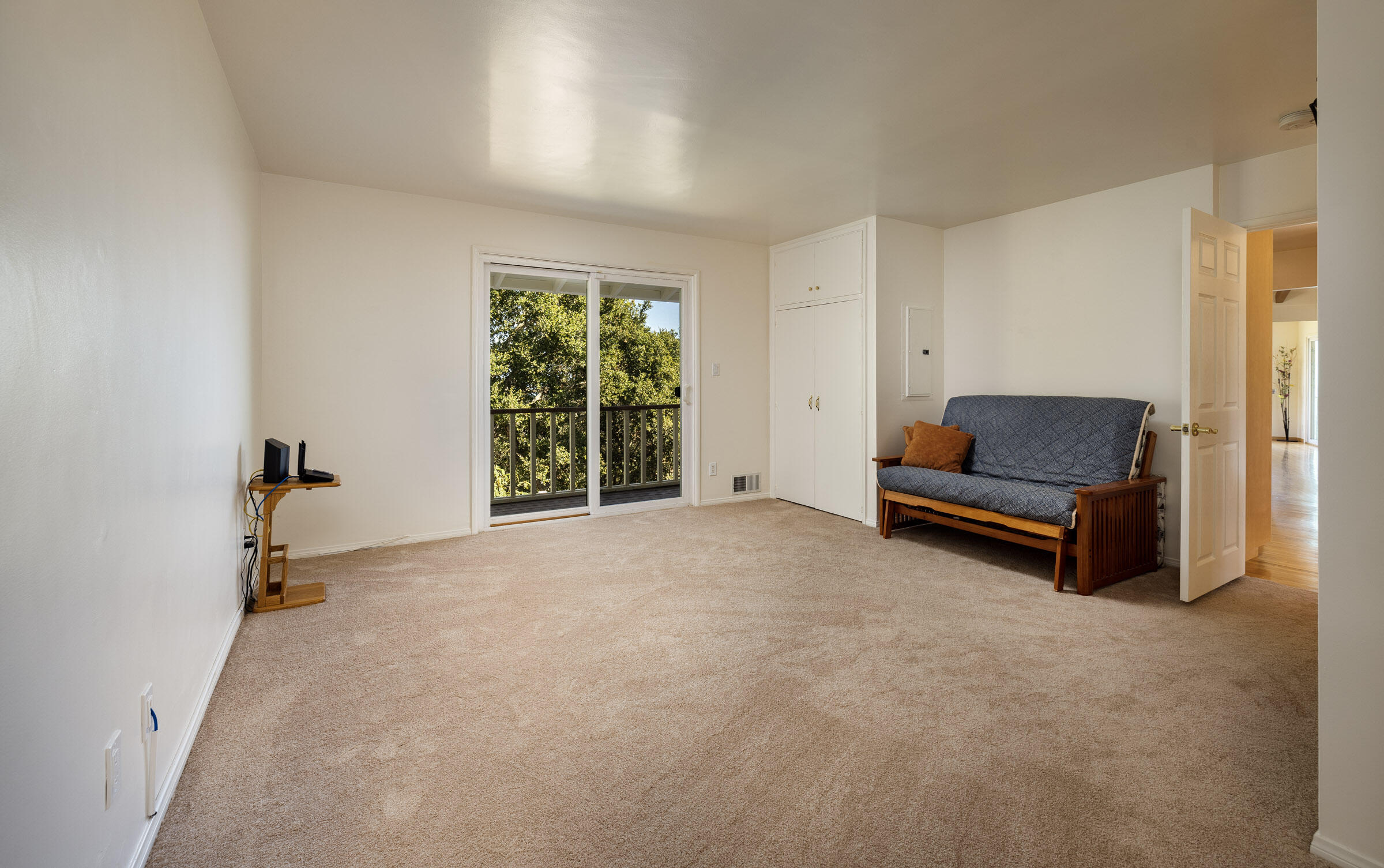 1227 Viscaino Road