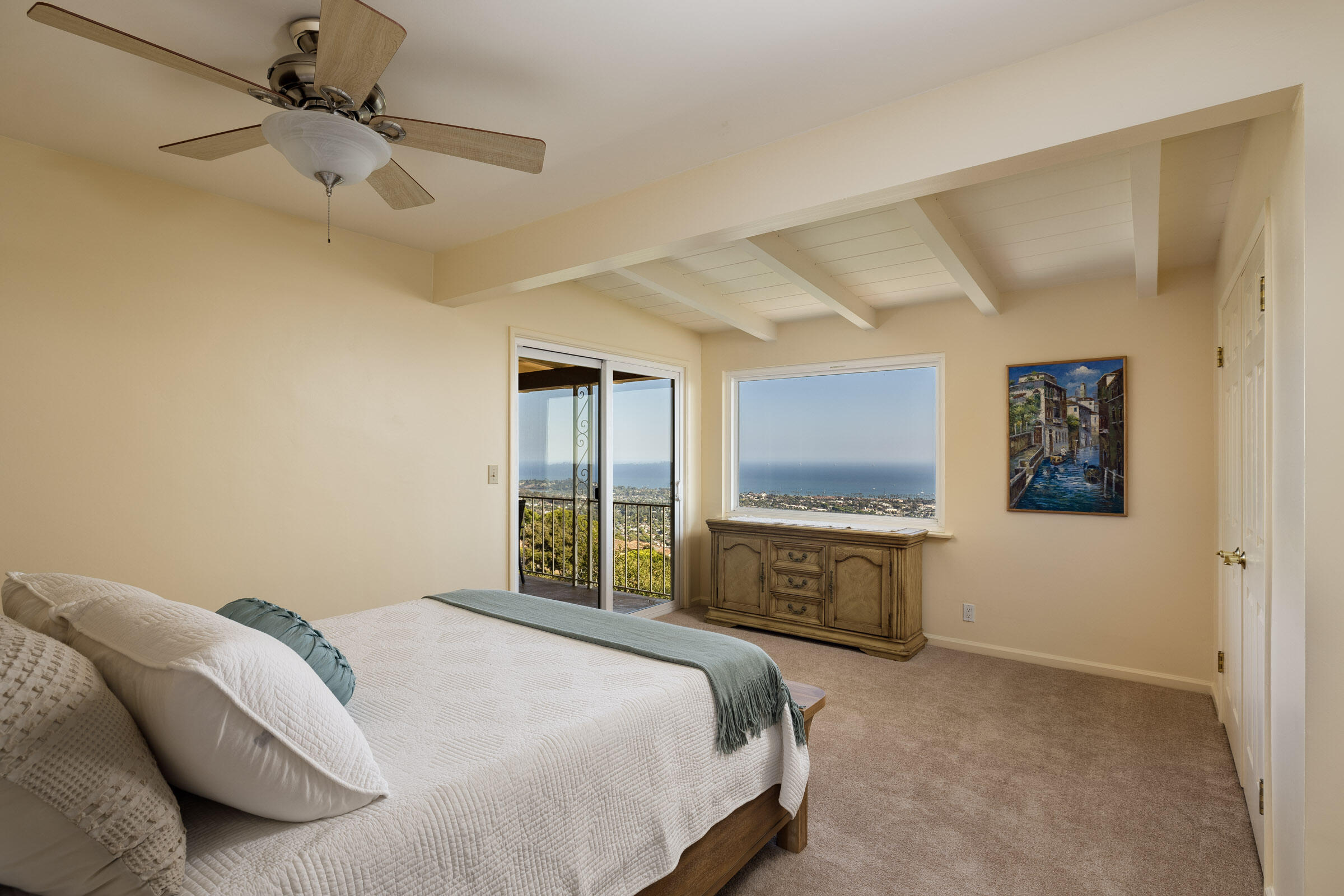 1227 Viscaino Road