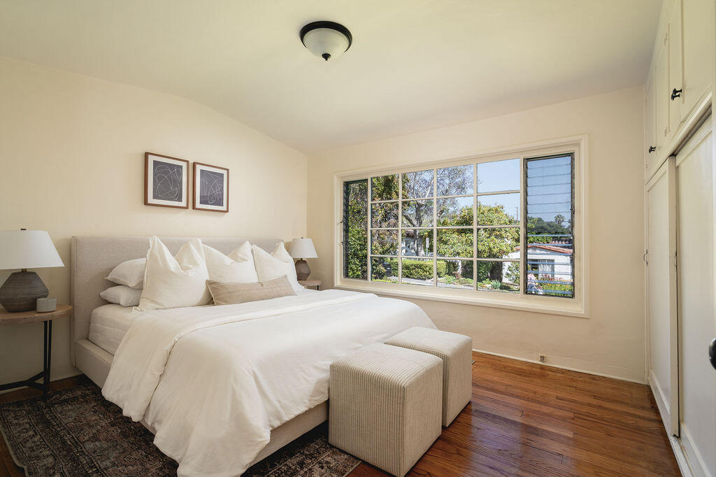 1203 Diana Lane