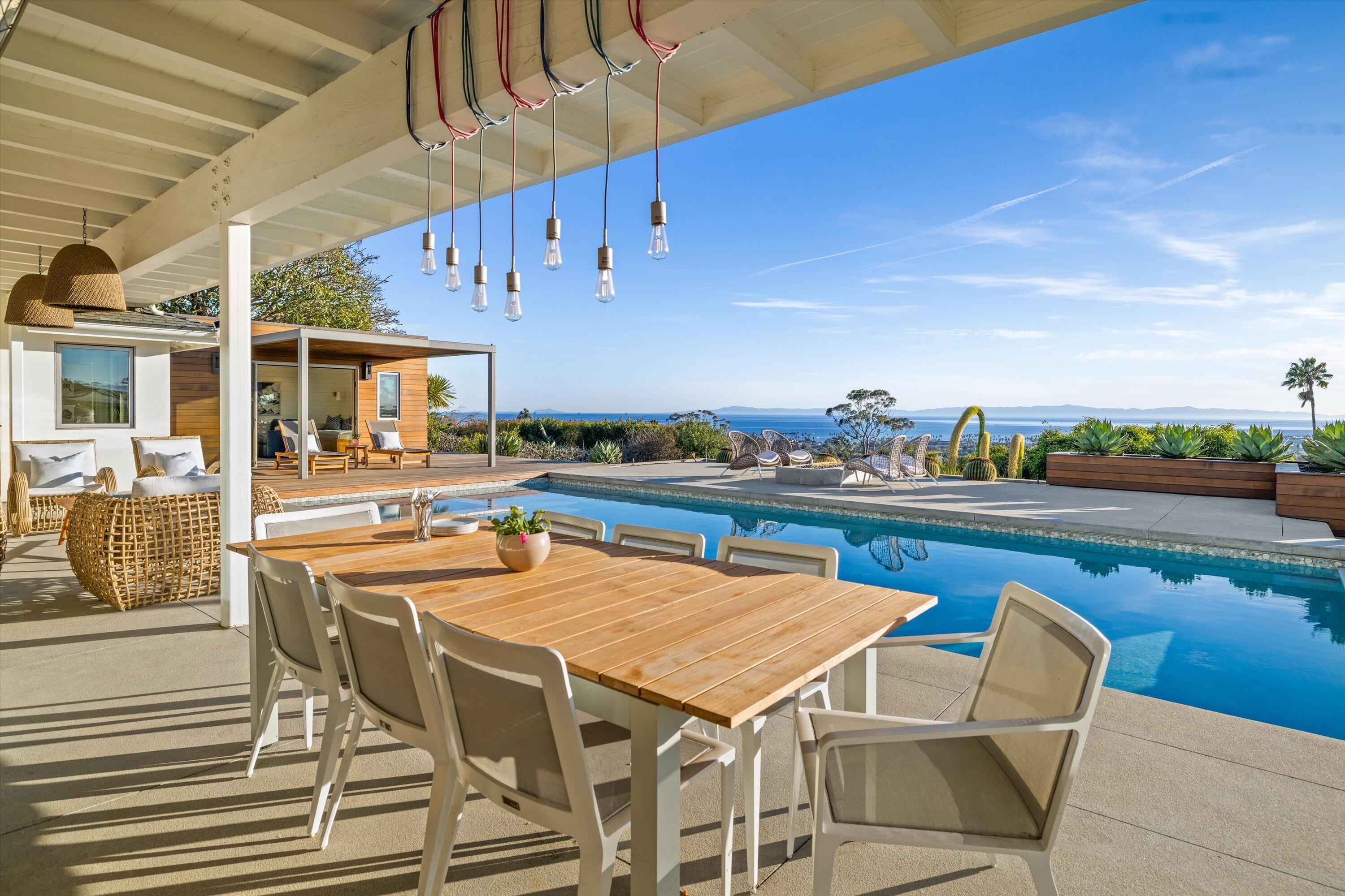 1522 Knoll Circle Drive