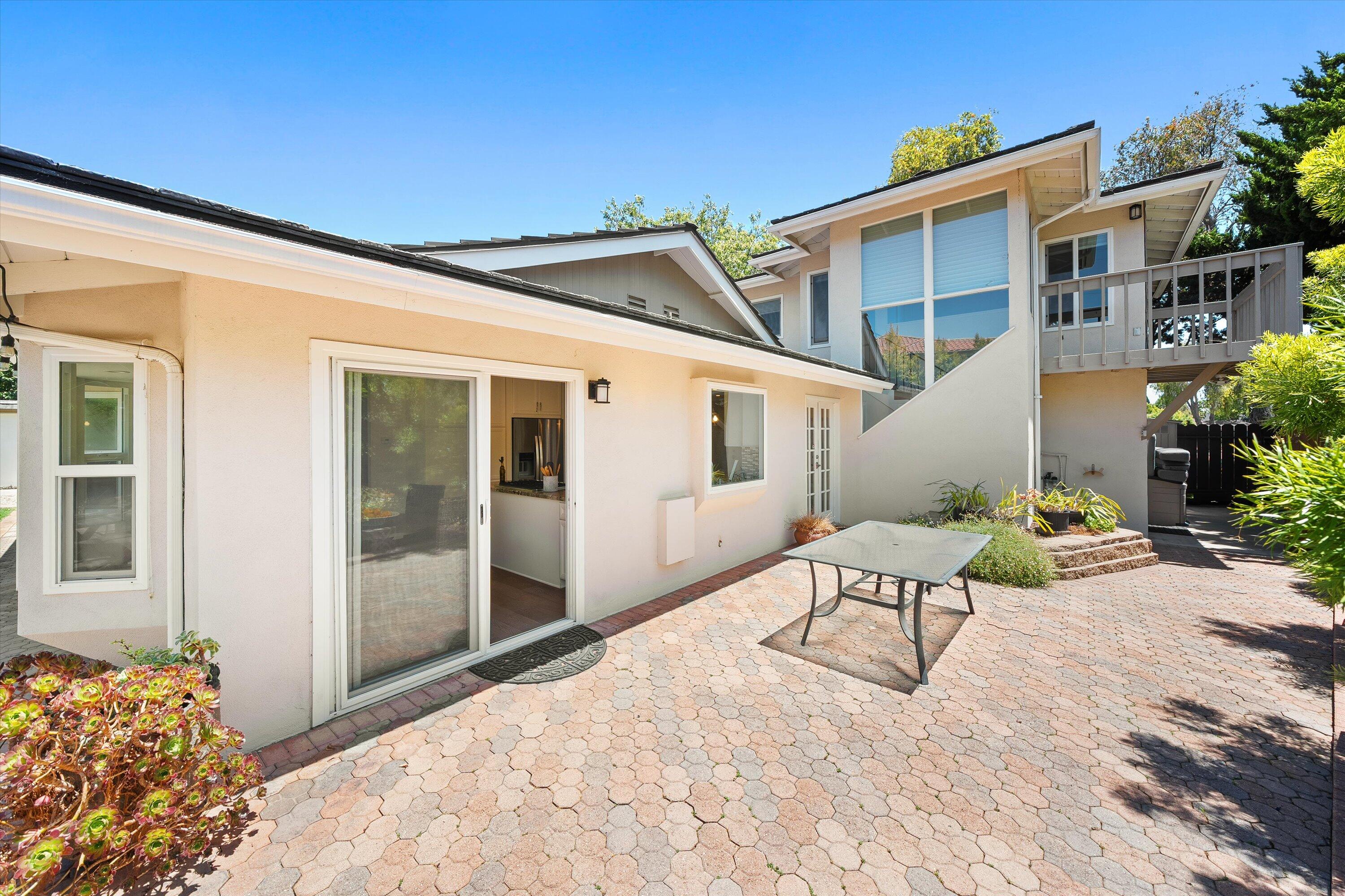 5436 Agana Drive