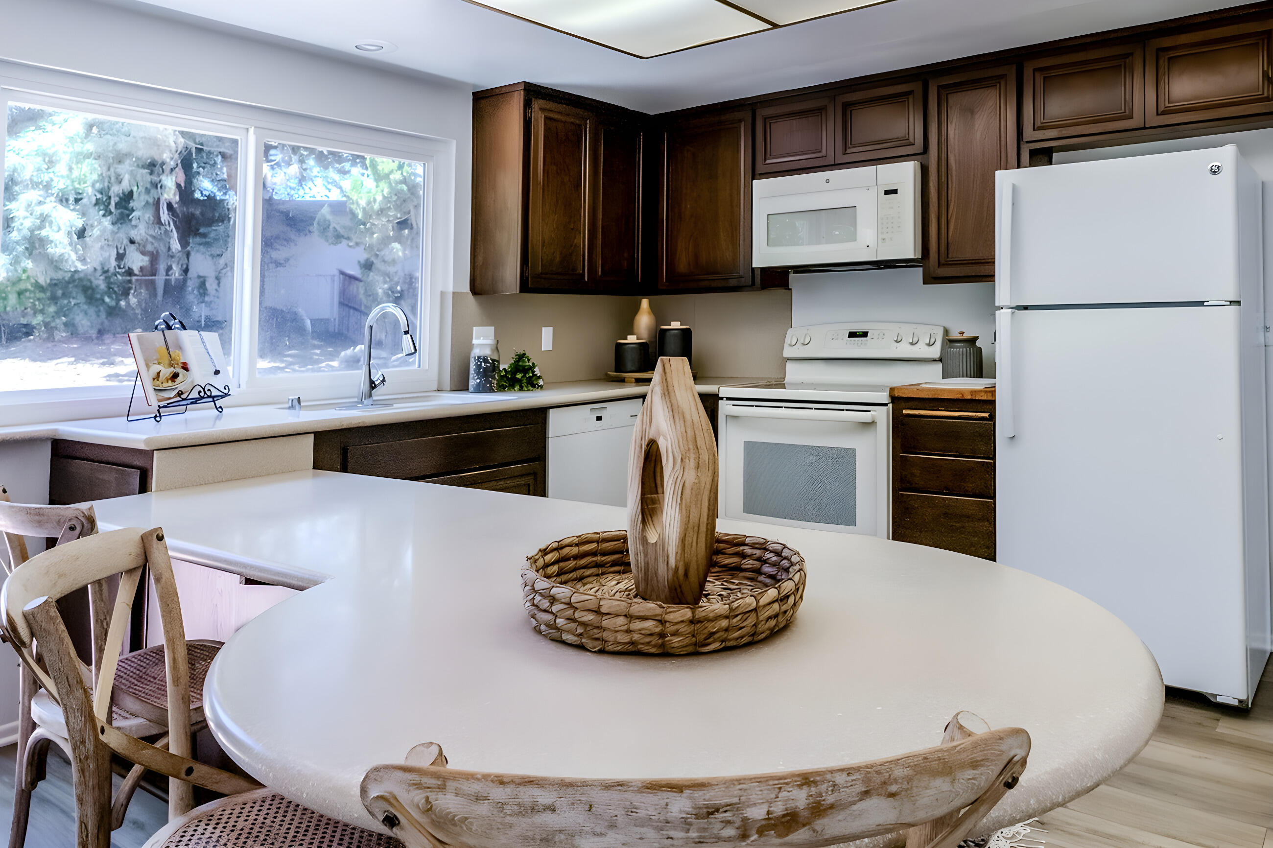 5114 Walnut Park Drive