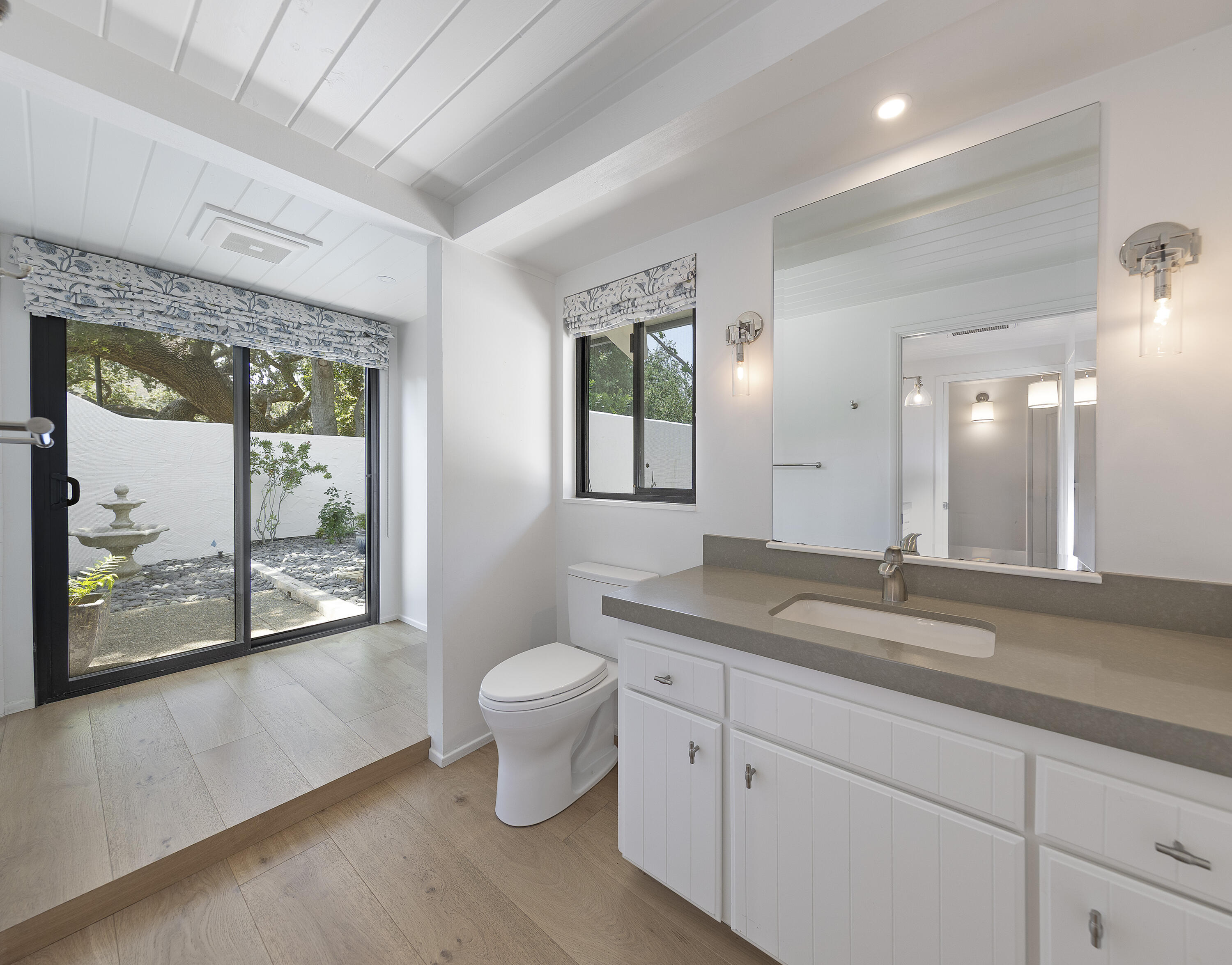 671 Rincon Drive