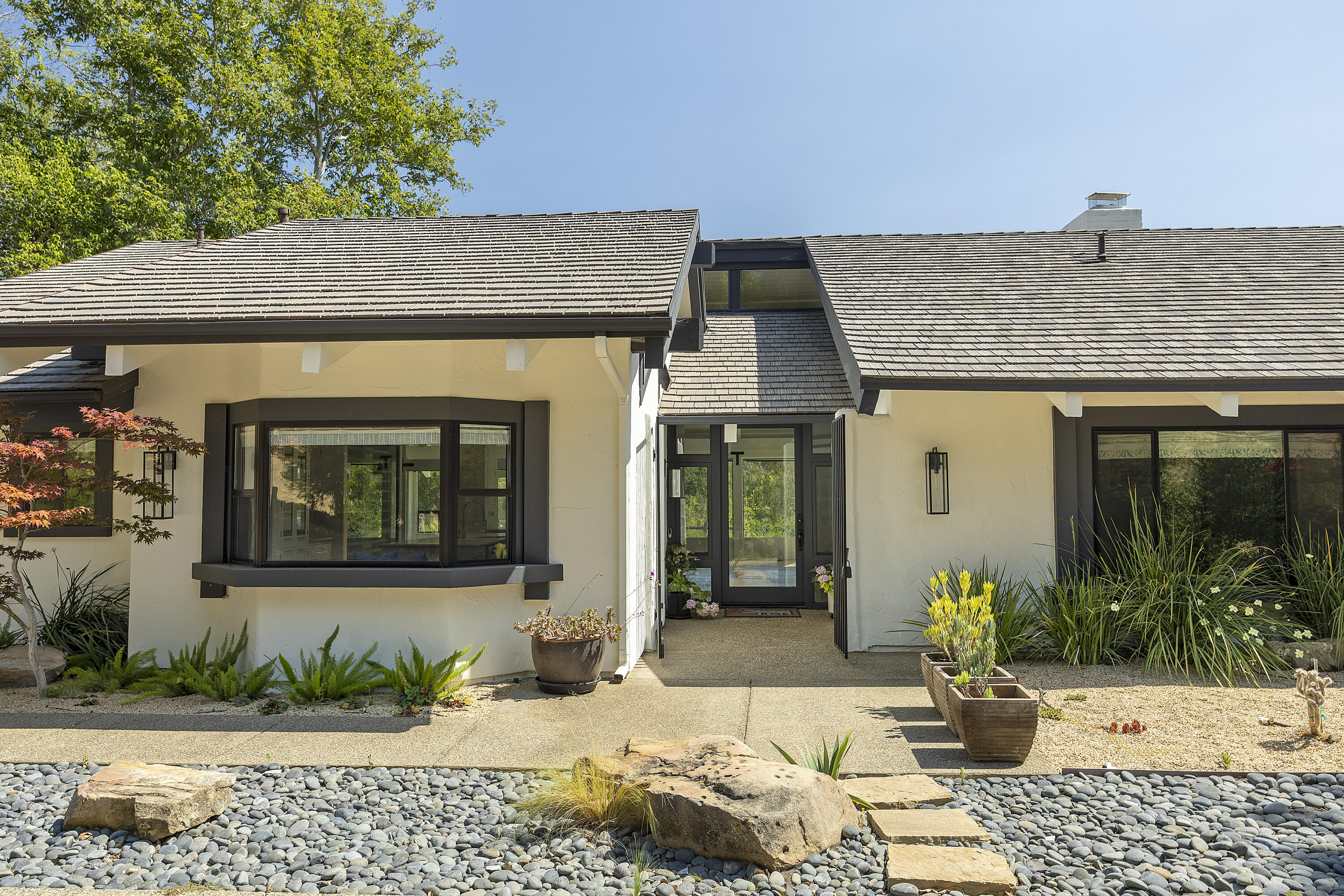 671 Rincon Drive