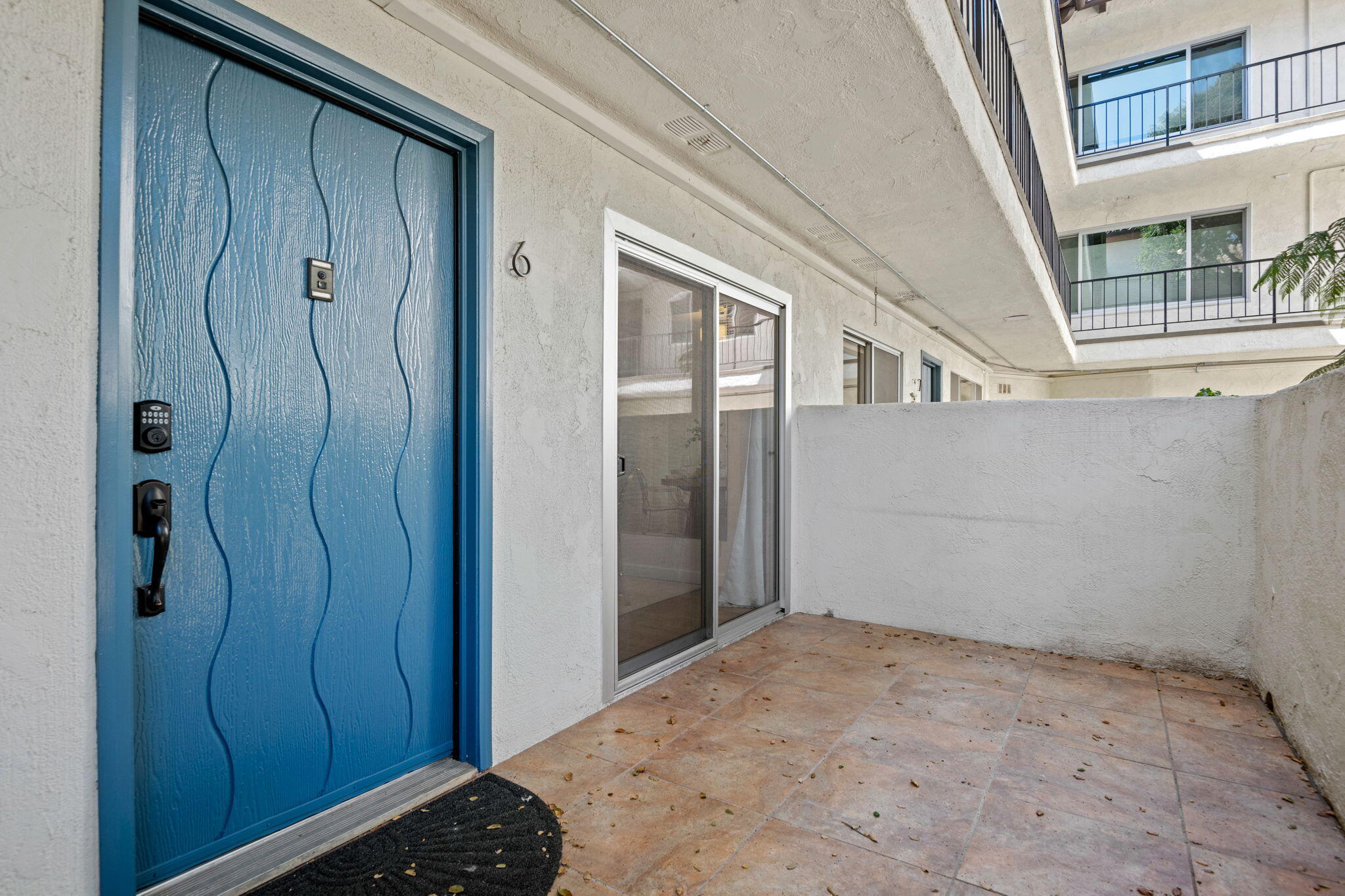1701 Anacapa Street 6