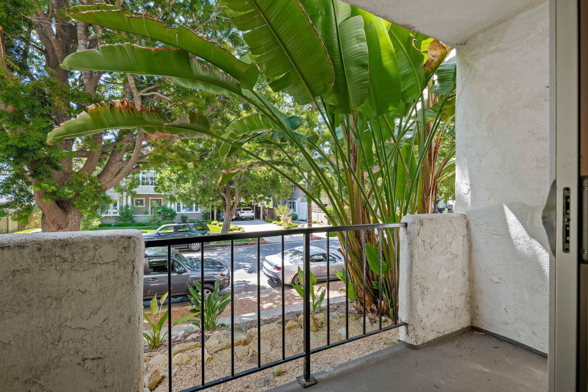 1701 Anacapa Street 6